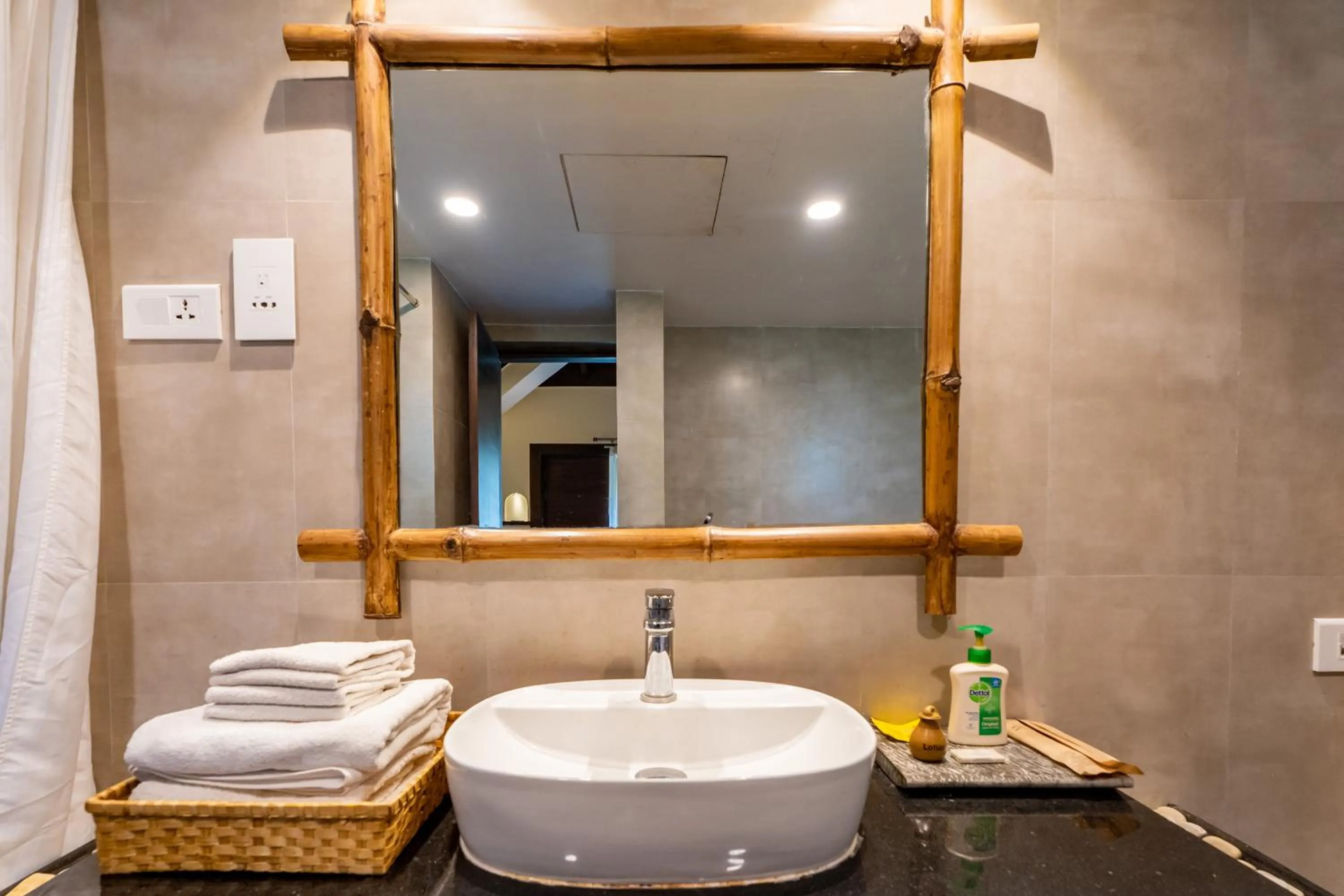 Toilet in Jungle Villa Resort - Near Chitwan National Park