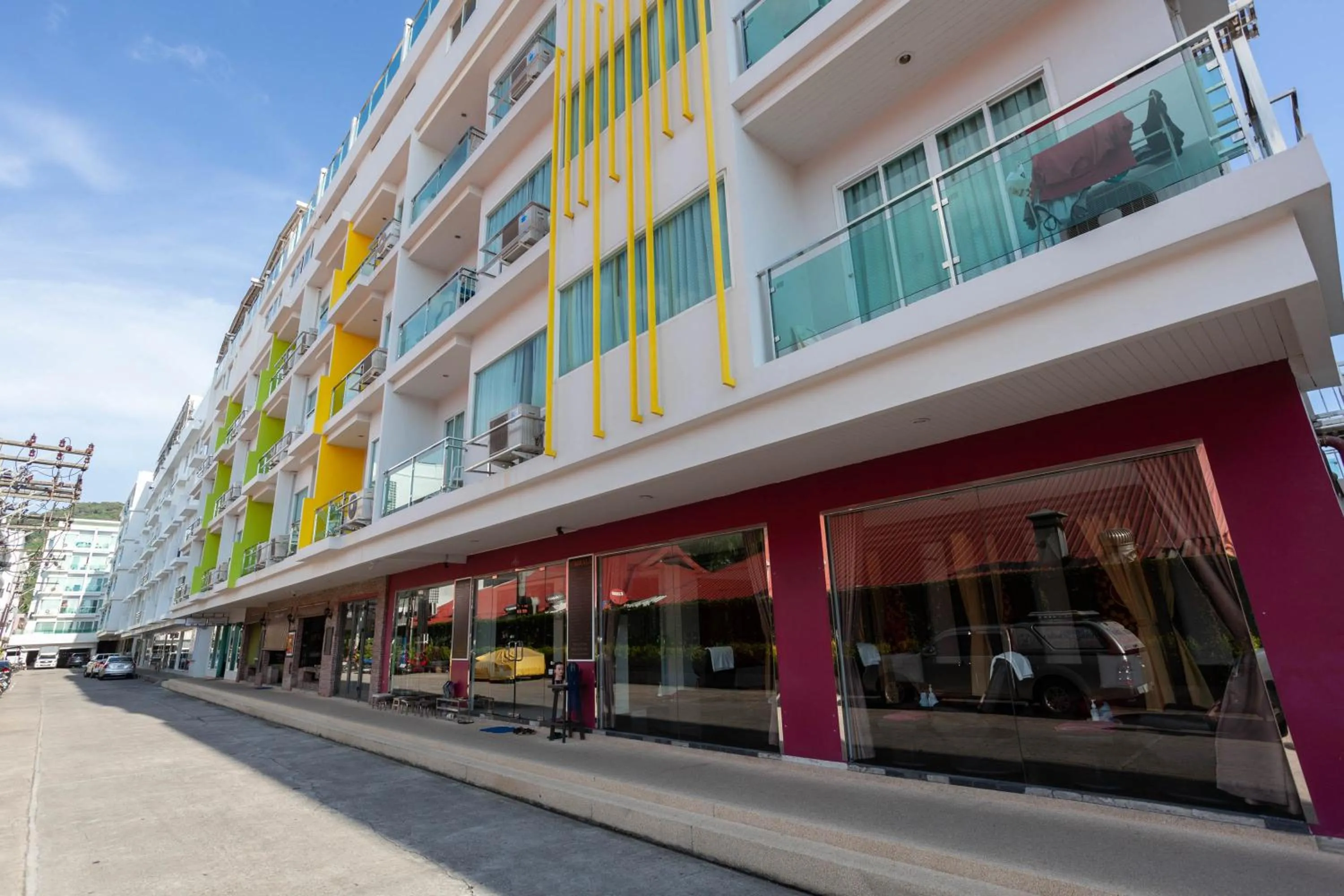 Property building in Baumancasa Beach Resort