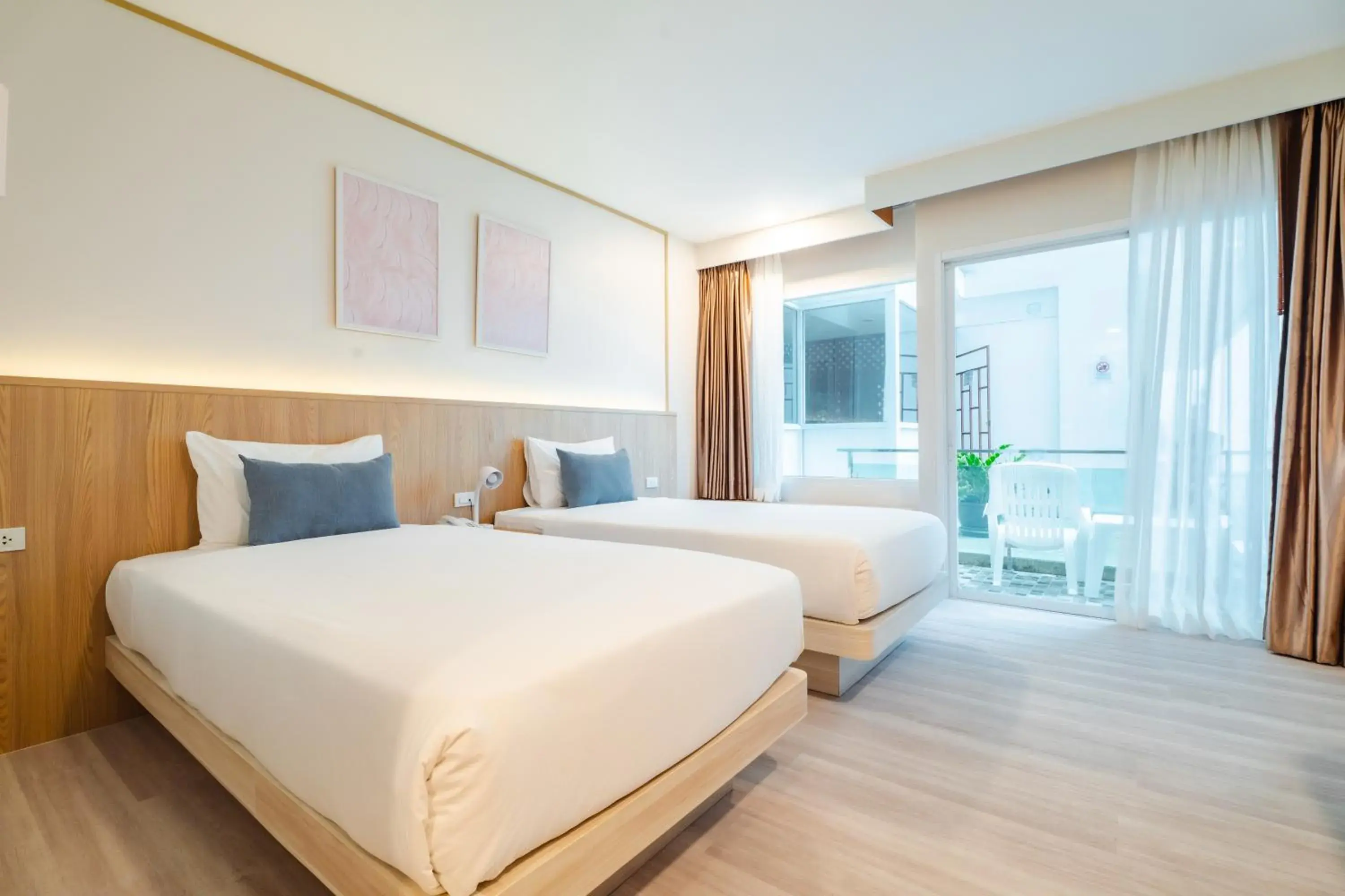 Photo of the whole room, Bed in Baumancasa Beach Resort Photo of the whole room, Bed in Baumancasa Beach Resort