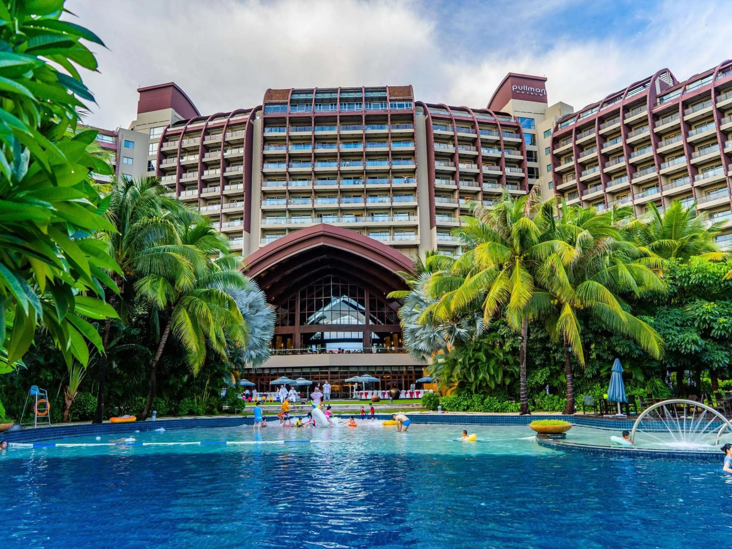 Pool view in Pullman Oceanview Sanya Bay Resort & Spa