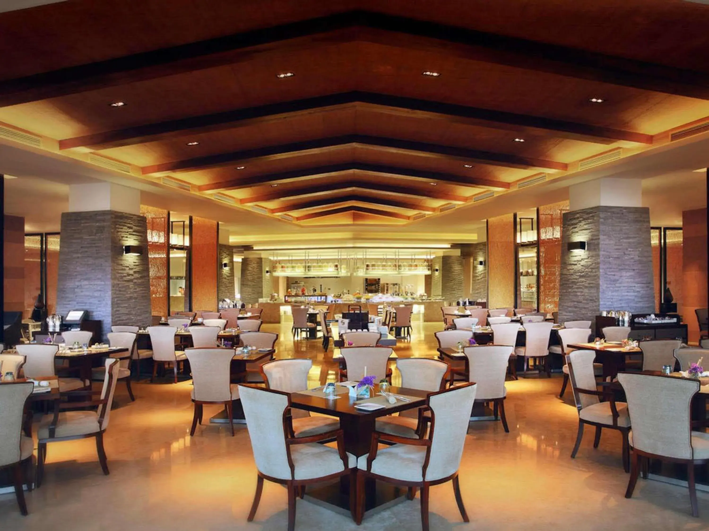 Restaurant/places to eat in Pullman Oceanview Sanya Bay Resort & Spa Restaurant/places to eat in Pullman Oceanview Sanya Bay Resort & Spa