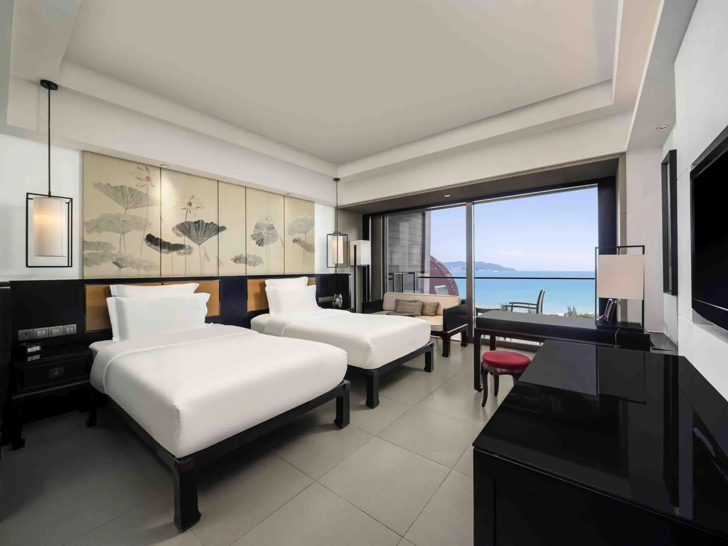 Bedroom, Bed in Pullman Oceanview Sanya Bay Resort & Spa Bedroom, Bed in Pullman Oceanview Sanya Bay Resort & Spa