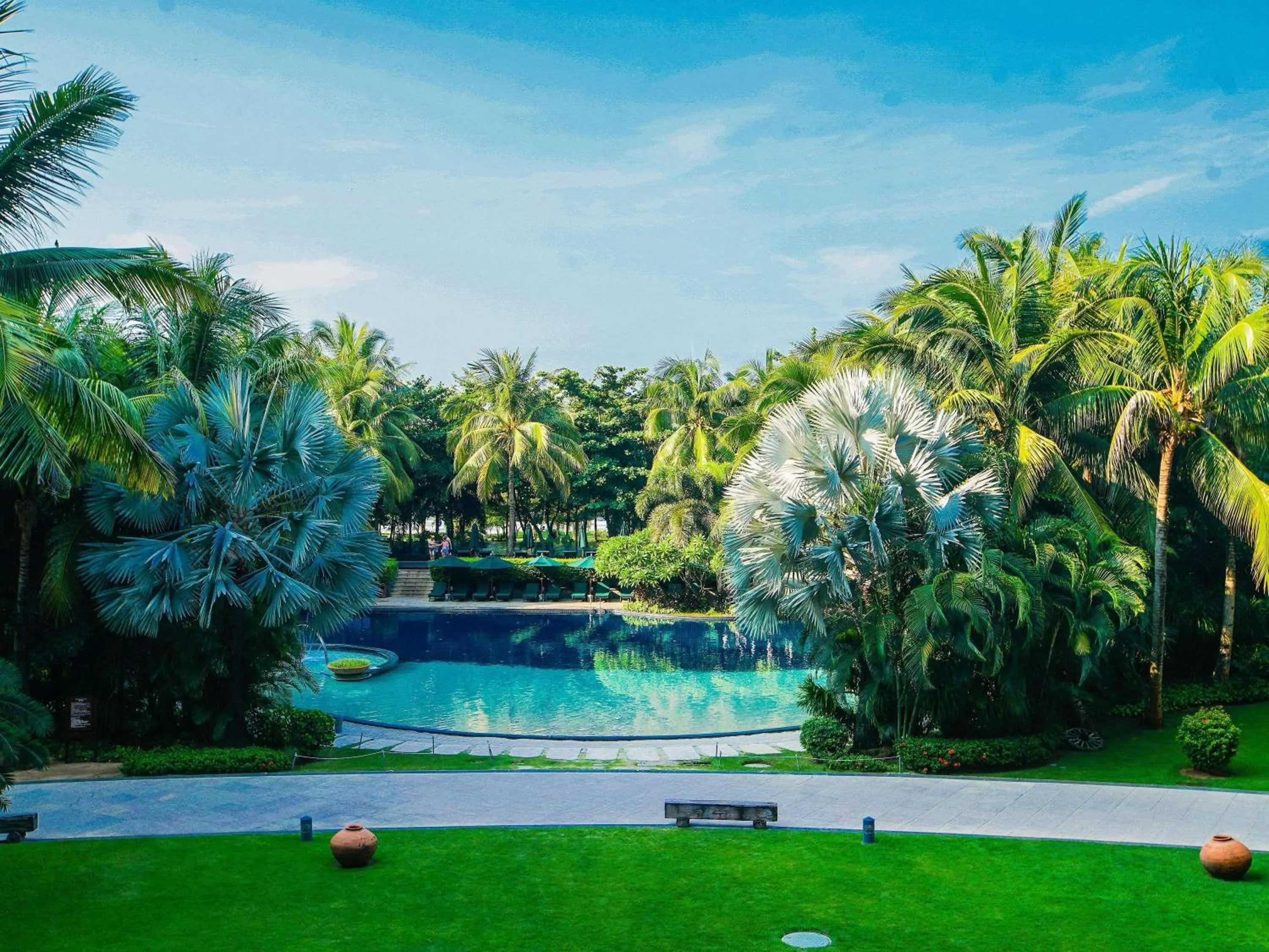 Pool view in Pullman Oceanview Sanya Bay Resort & Spa