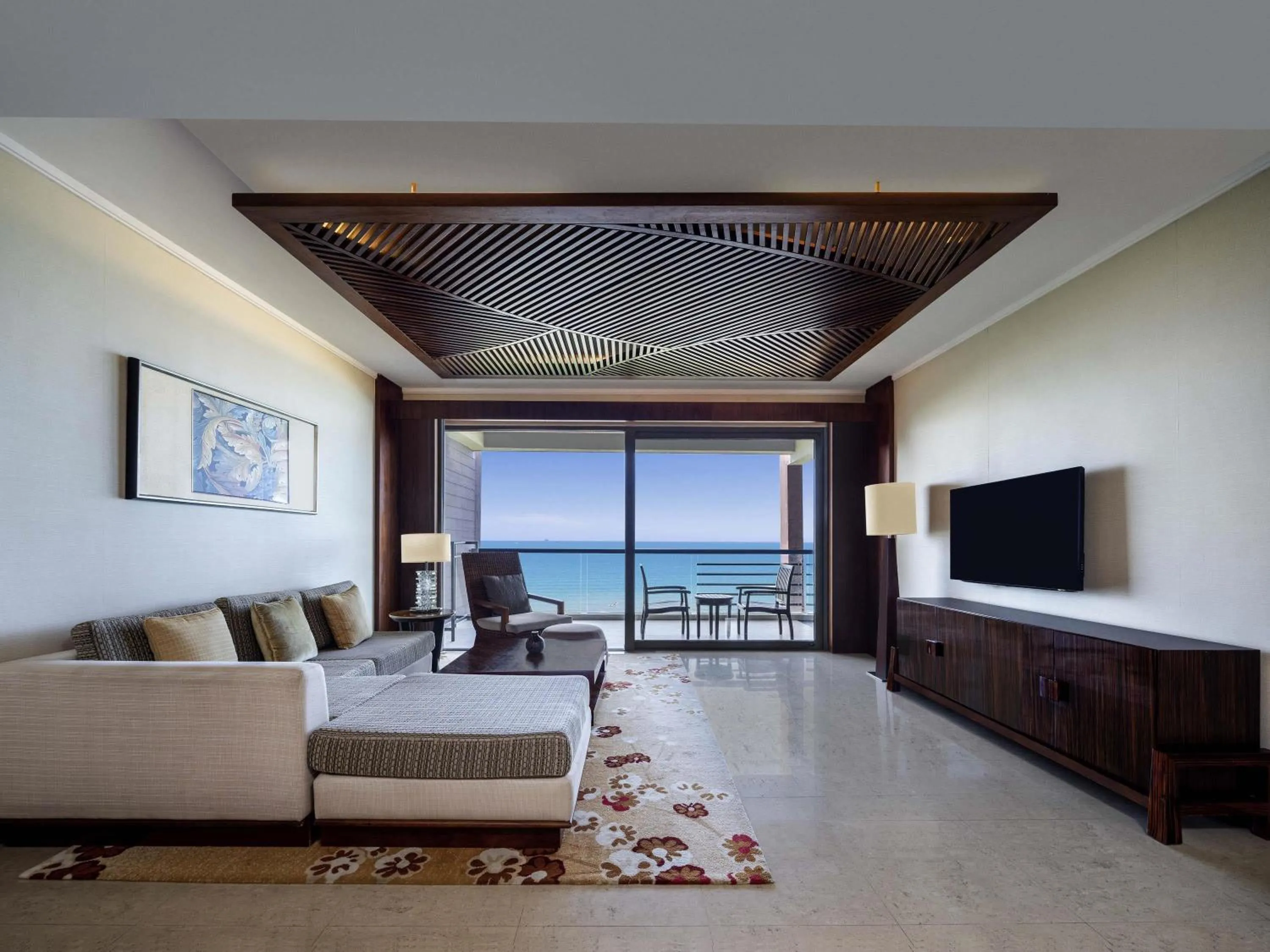 Bedroom in Pullman Oceanview Sanya Bay Resort & Spa