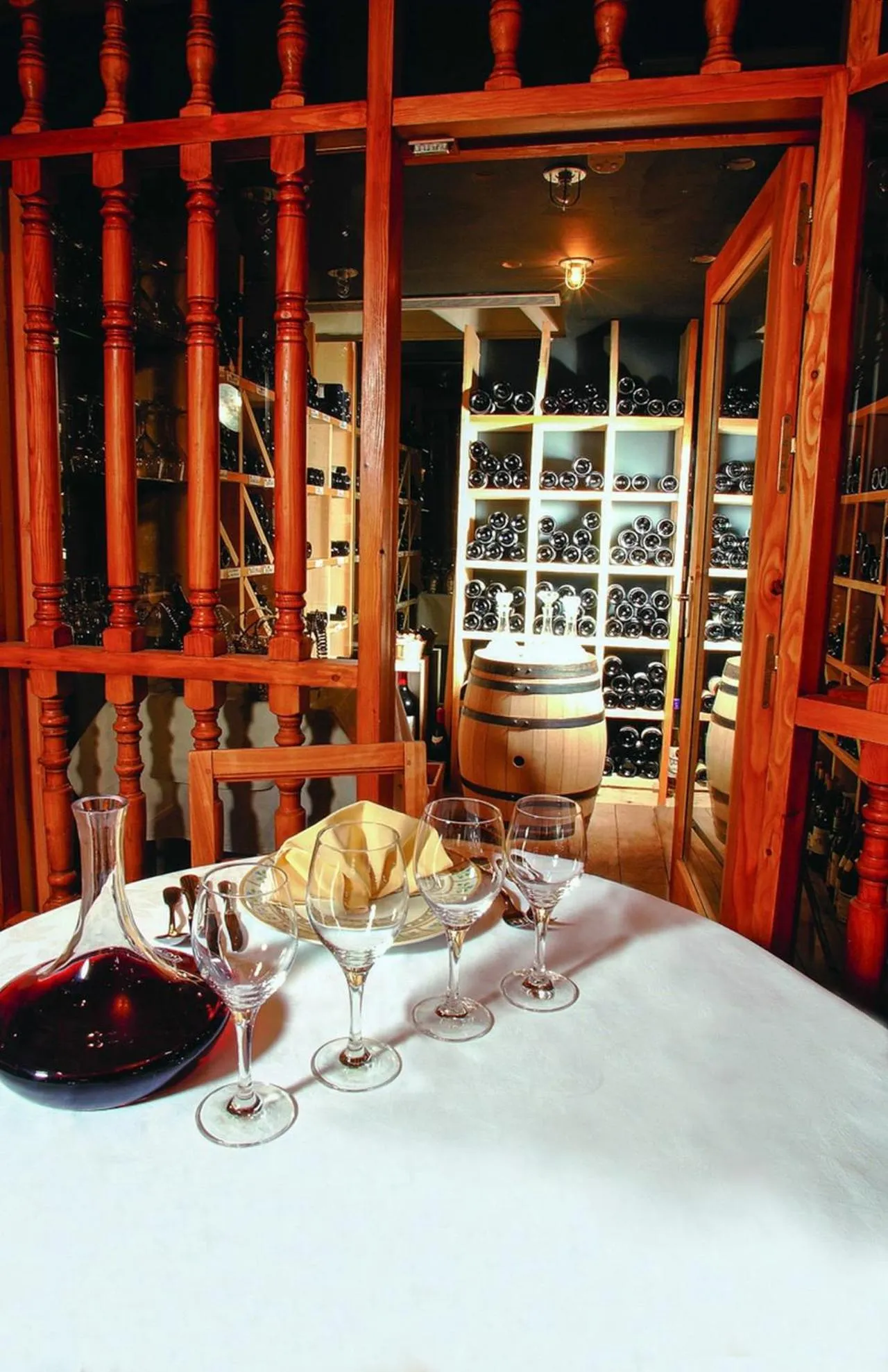 Restaurant/places to eat in La Savoyarde