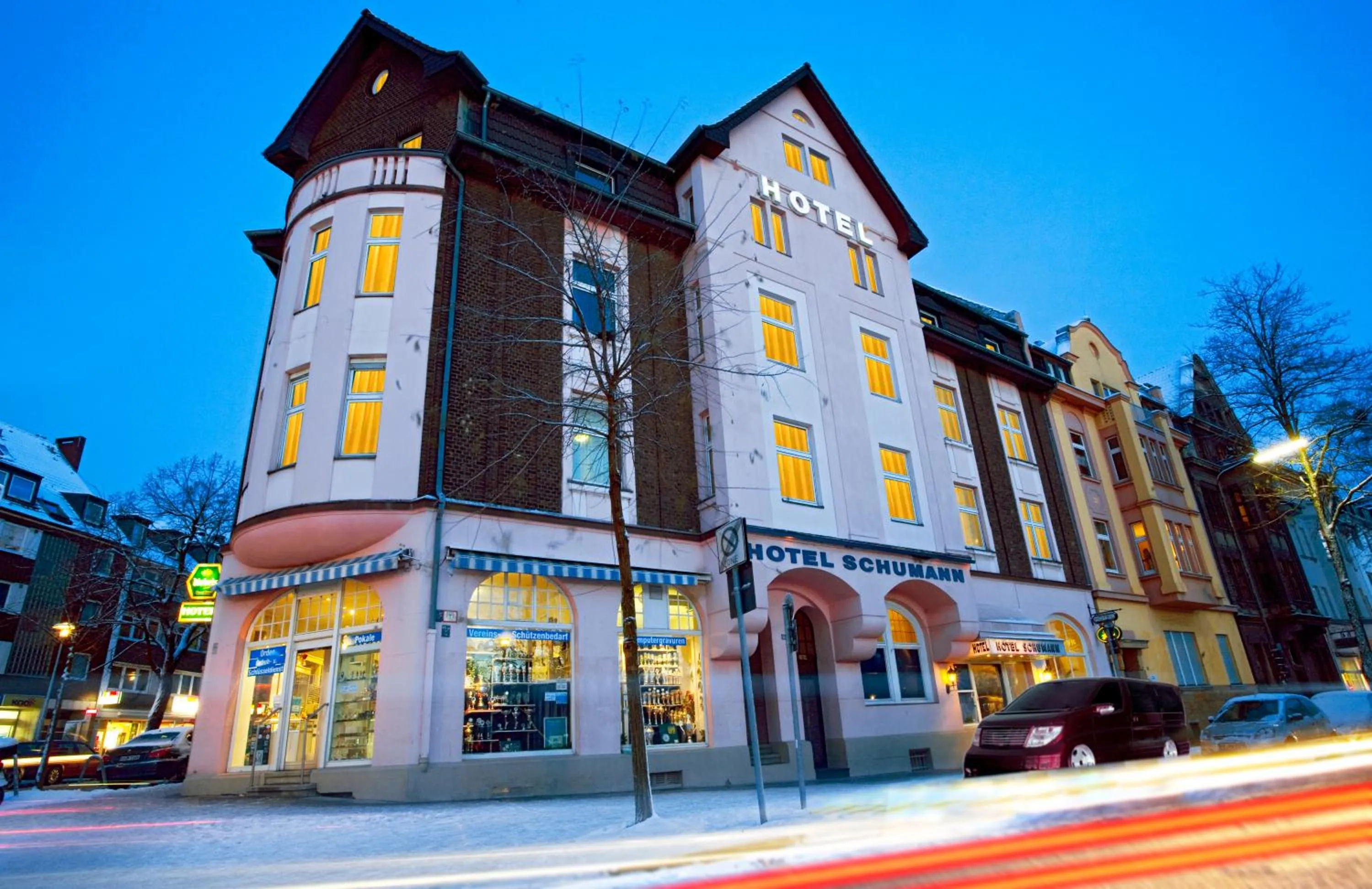 Facade/entrance in Trip Inn Hotel Schumann