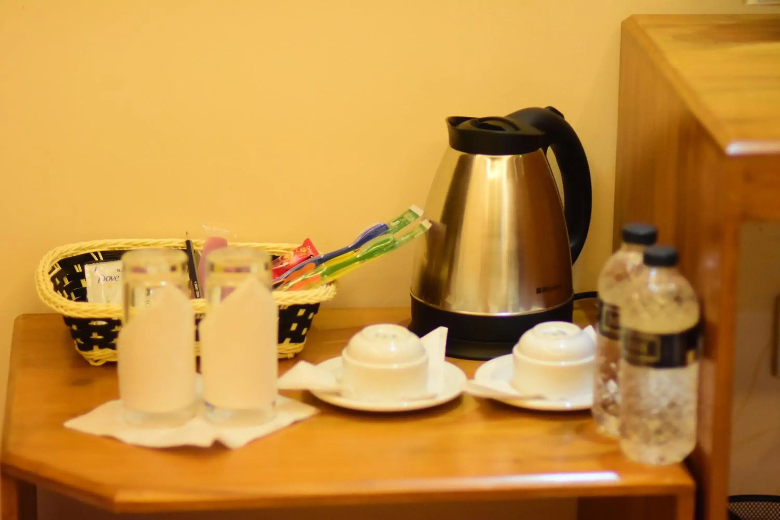 Deluxe Queen Room in Bottomhill Palace Hotel Deluxe Queen Room in Bottomhill Palace Hotel