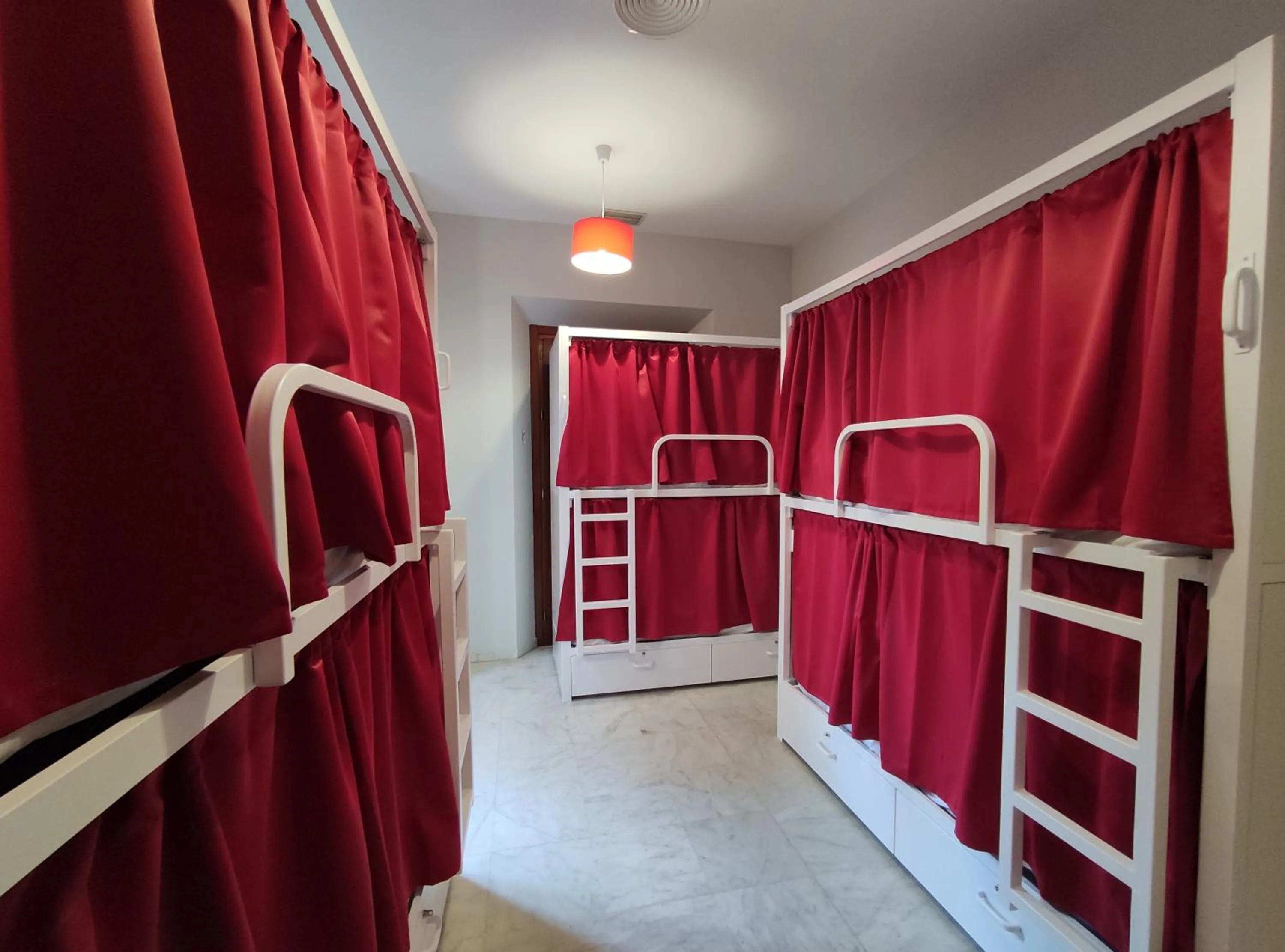 bunk bed, Bed in New Samay Hostel
