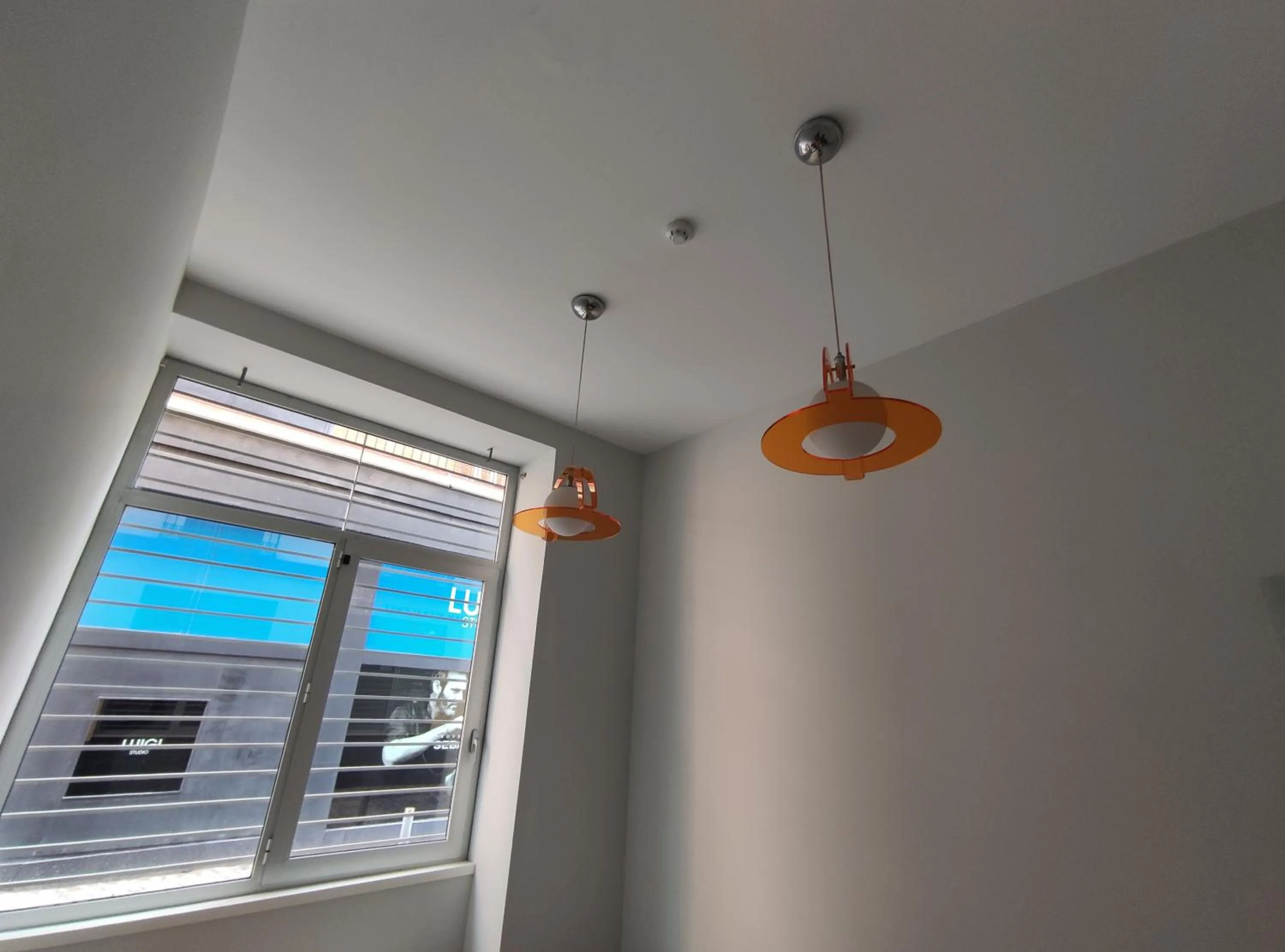 Decorative detail in New Samay Hostel