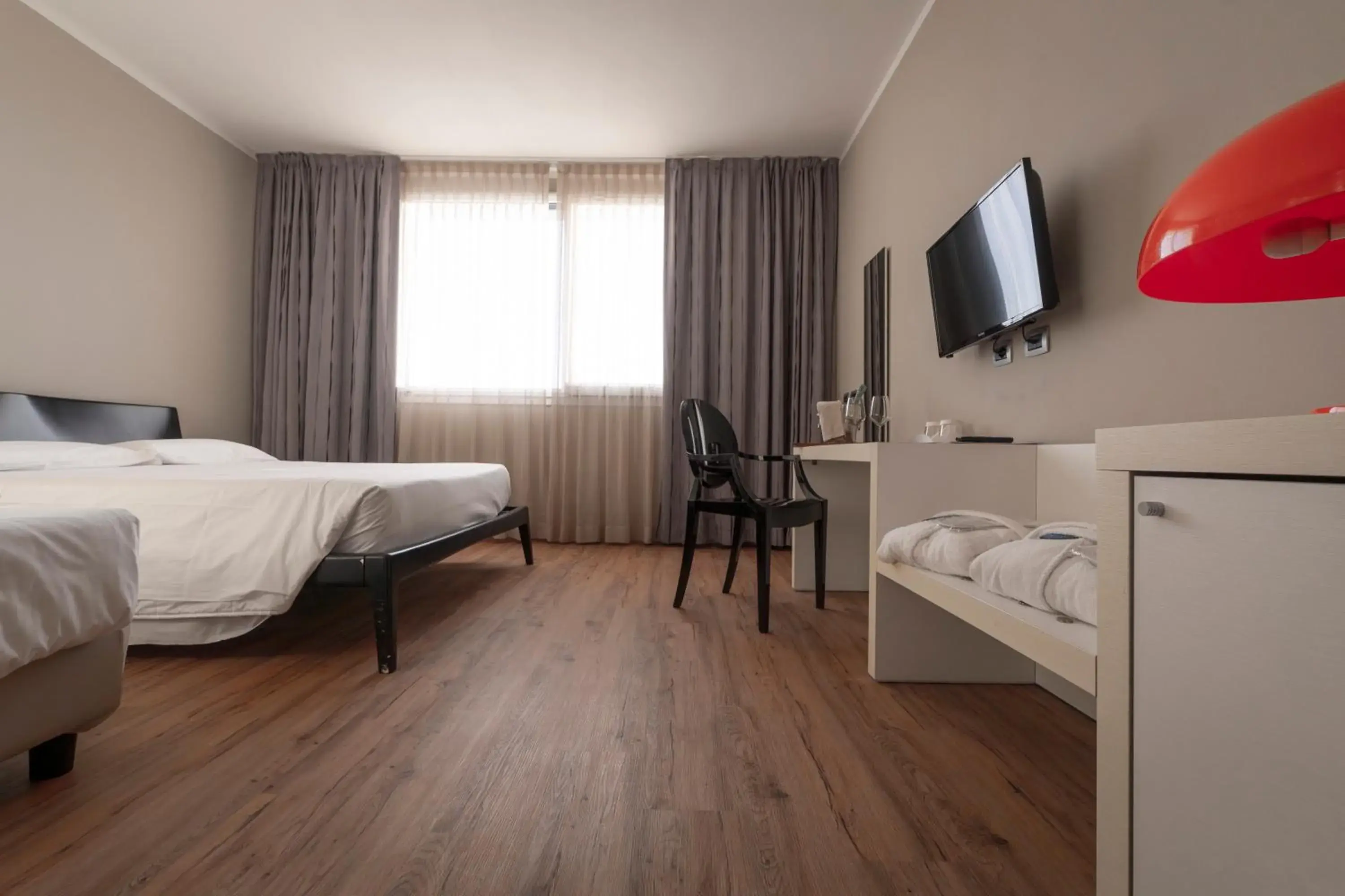 Triple Room in Terme Di Venturina - Toscana Triple Room in Terme Di Venturina - Toscana