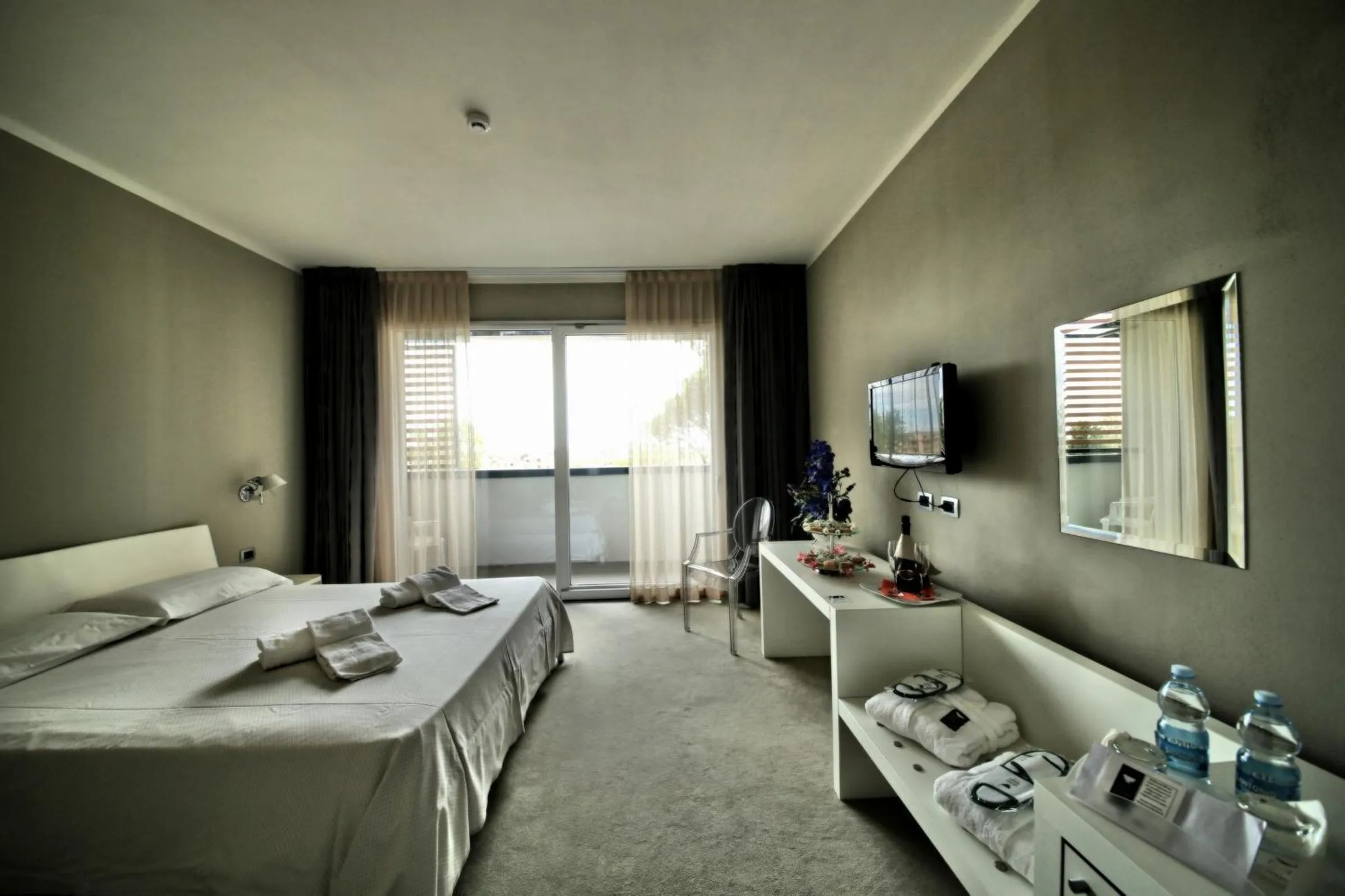 Photo of the whole room, Bed in Terme Di Venturina