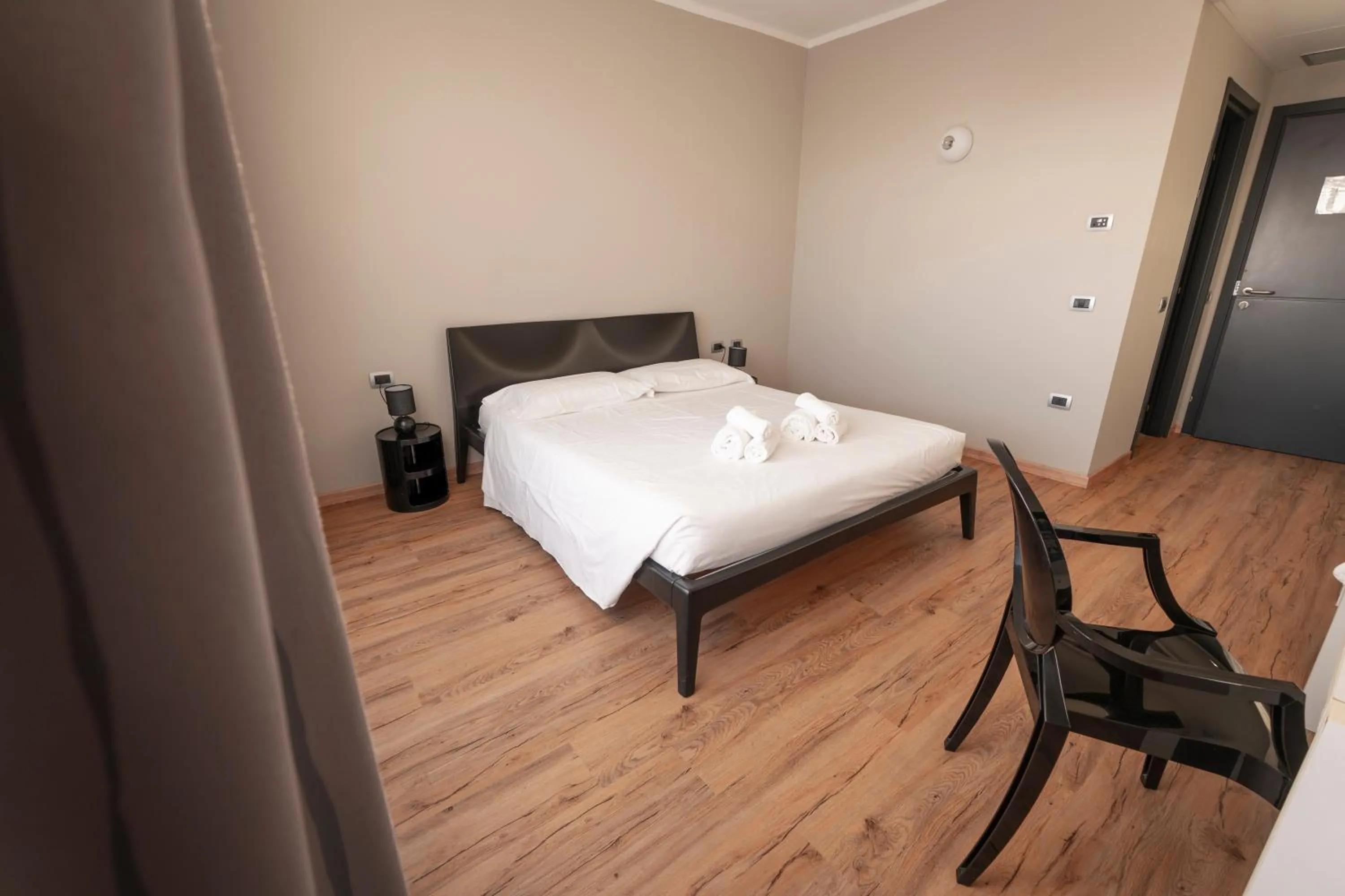 Photo of the whole room, Bed in Terme Di Venturina - Toscana