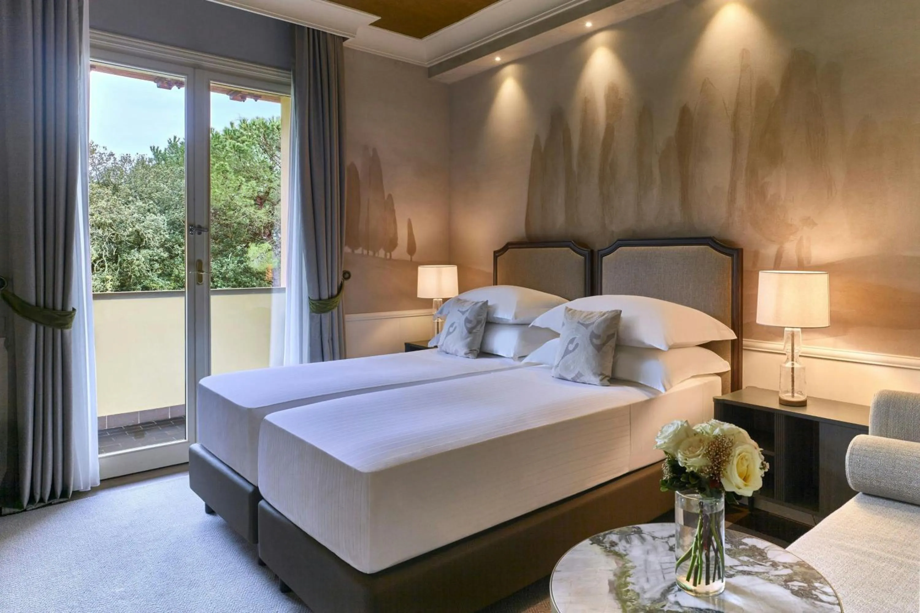 Bedroom, Bed in Grotta Giusti Thermal Spa Resort Tuscany, Autograph Collection