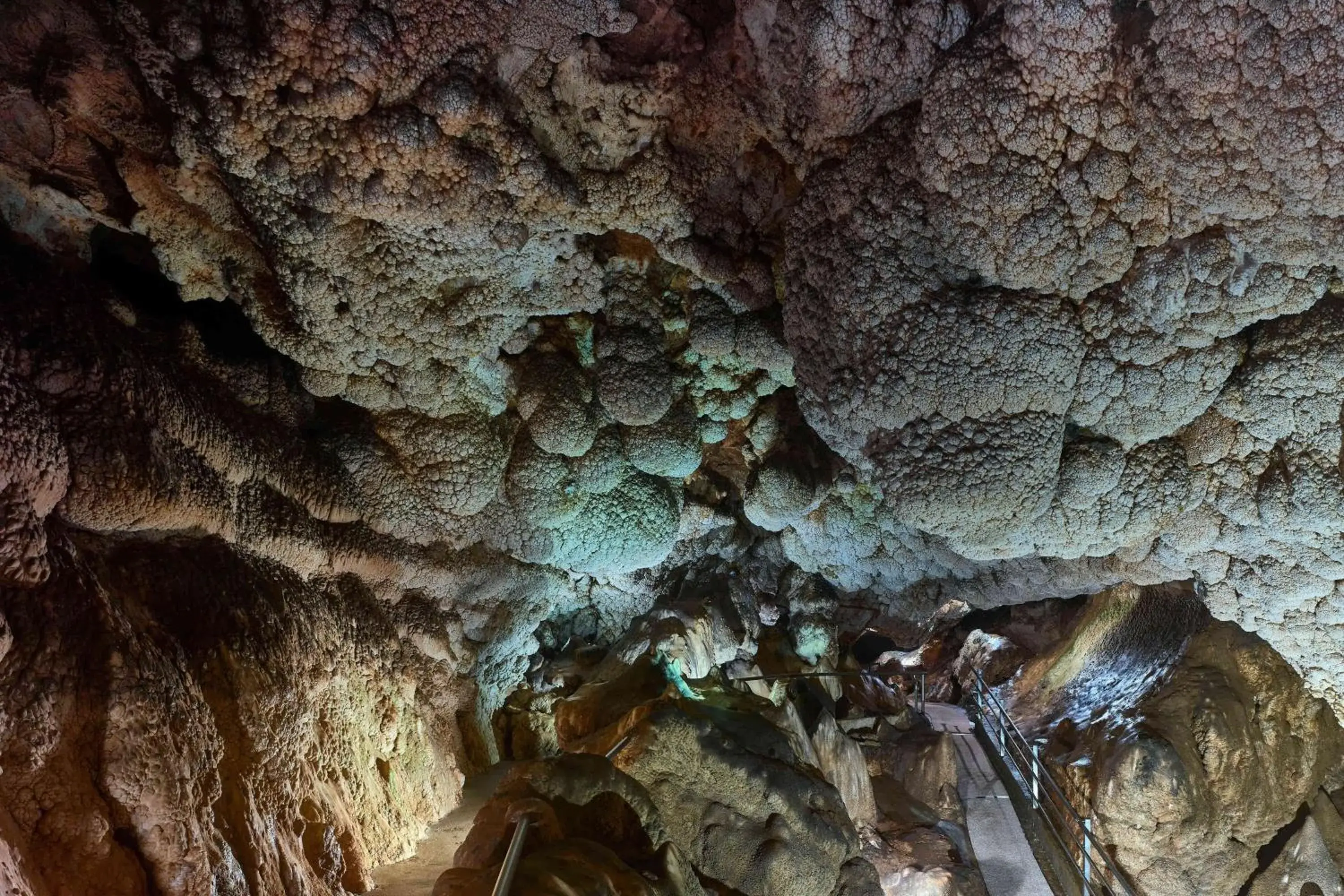 Spa and wellness centre/facilities in Grotta Giusti Thermal Spa Resort Tuscany, Autograph Collection Spa and wellness centre/facilities in Grotta Giusti Thermal Spa Resort Tuscany, Autograph Collection