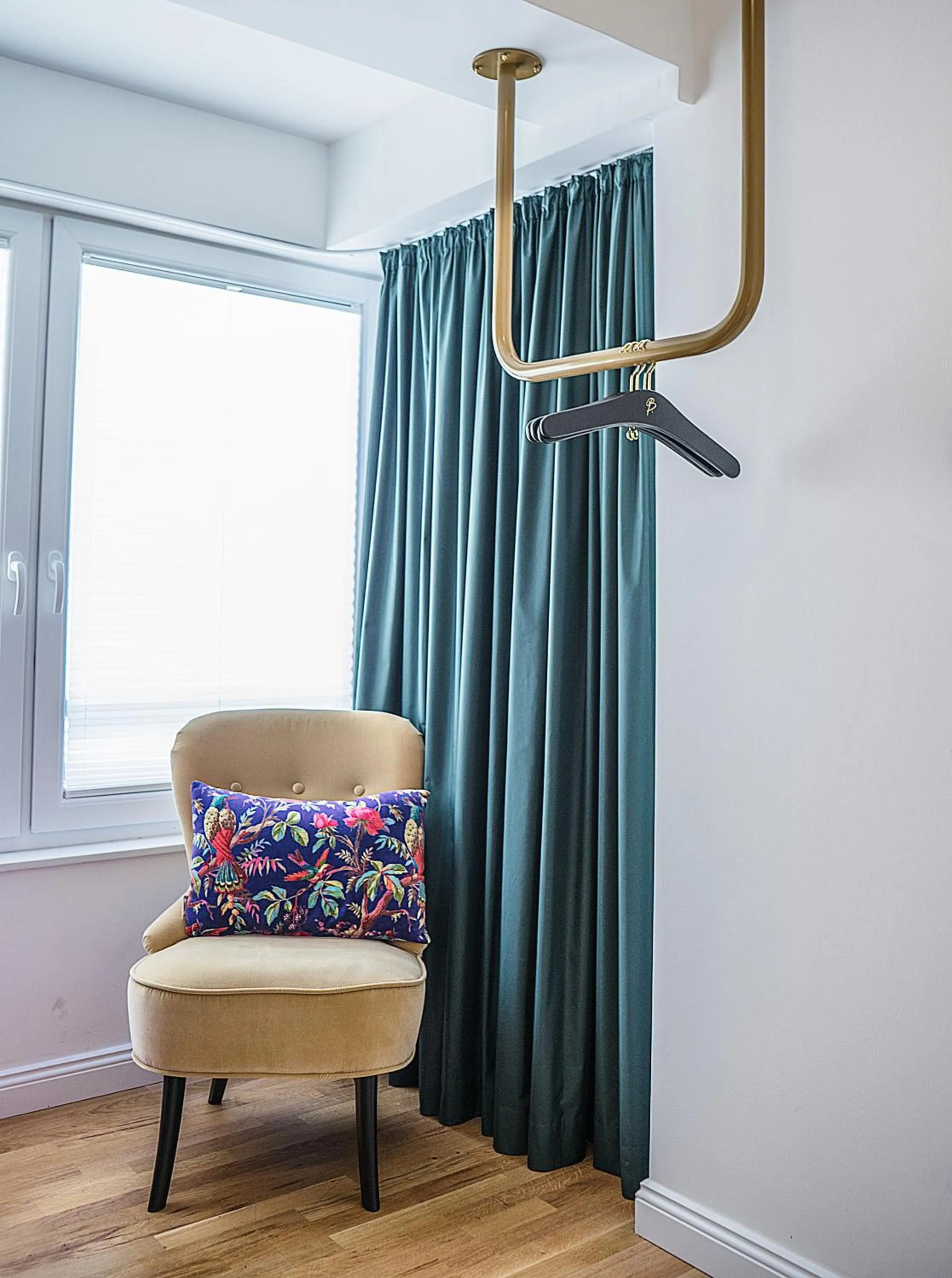 Seating area in Victoria Hotel