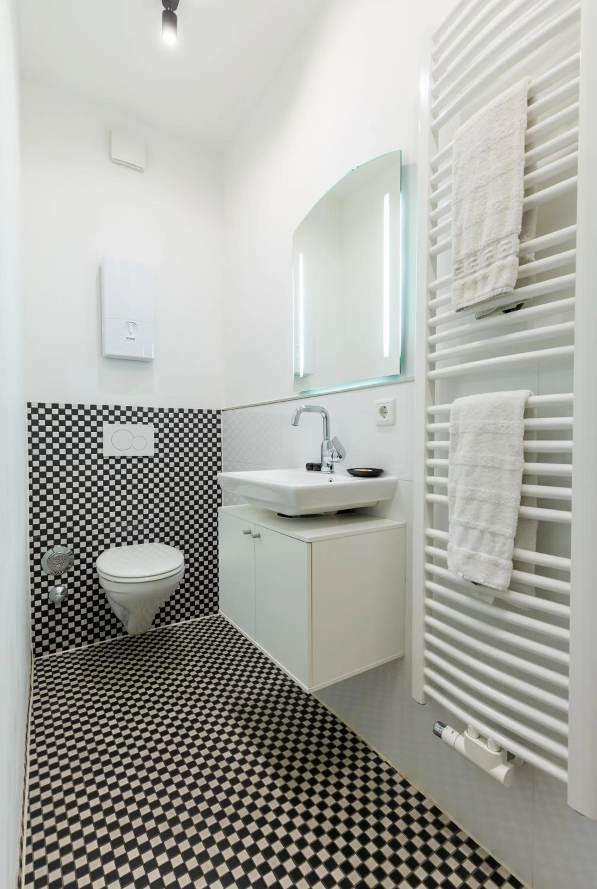 Bathroom in Victoria Hotel