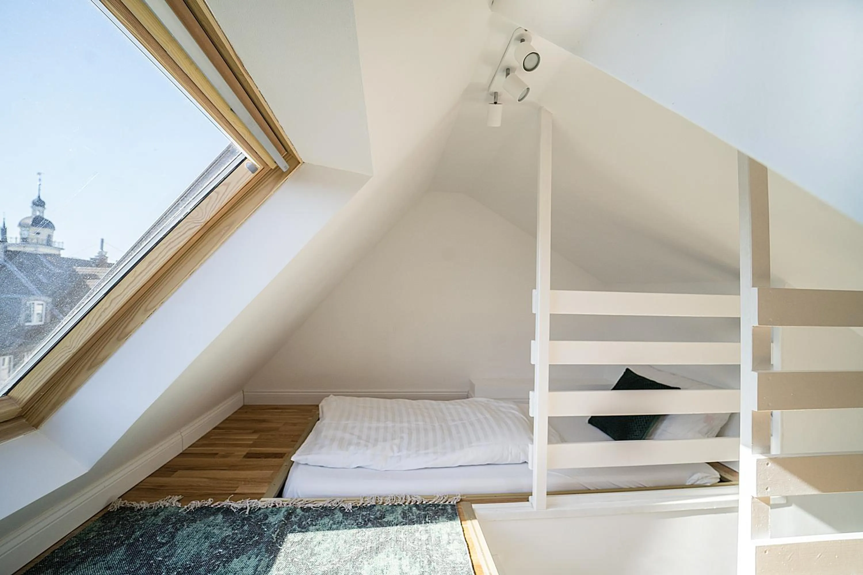 bunk bed, Bed in Victoria Hotel