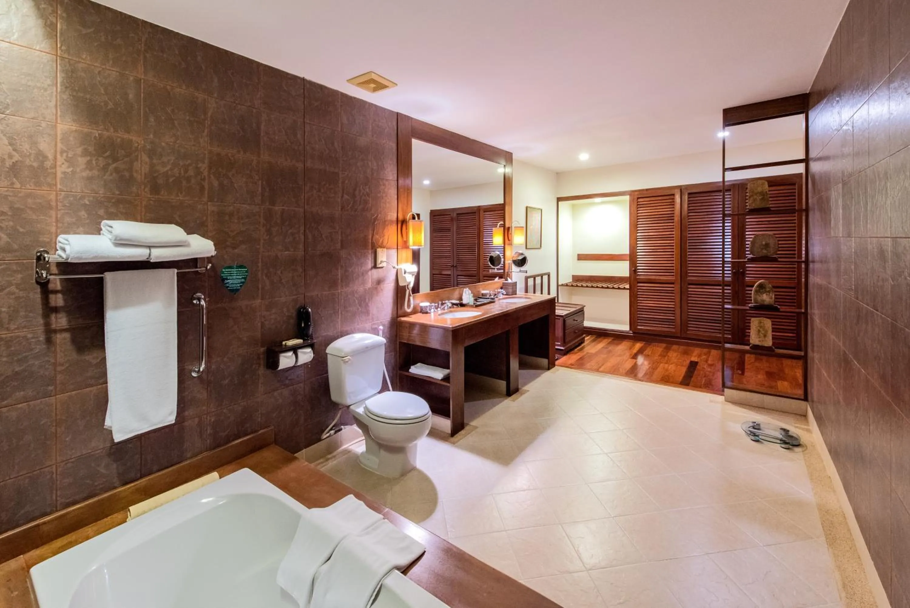 Bathroom in Palace Residence & Villa Siem Reap