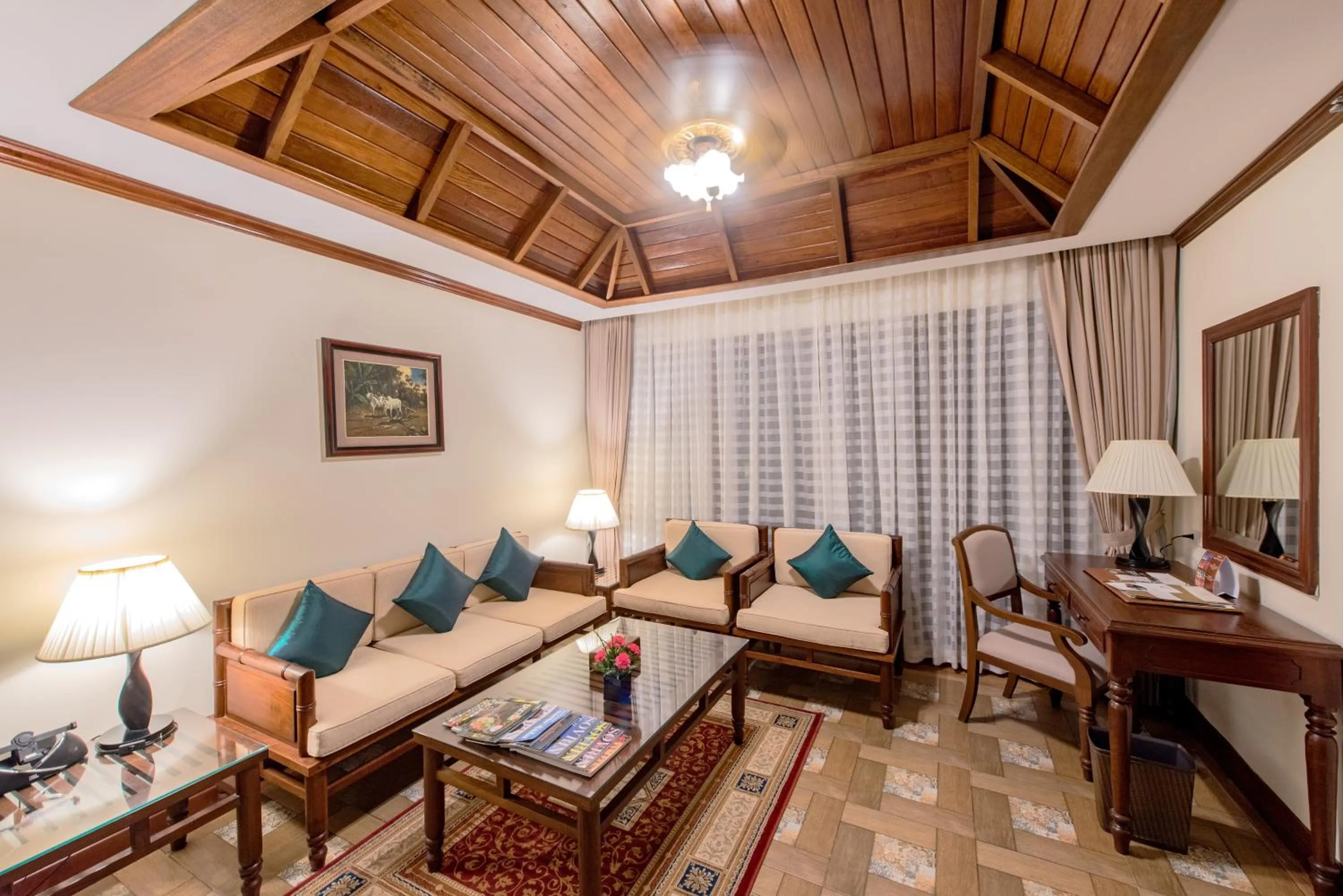 Living room, Bed in Palace Residence & Villa Siem Reap