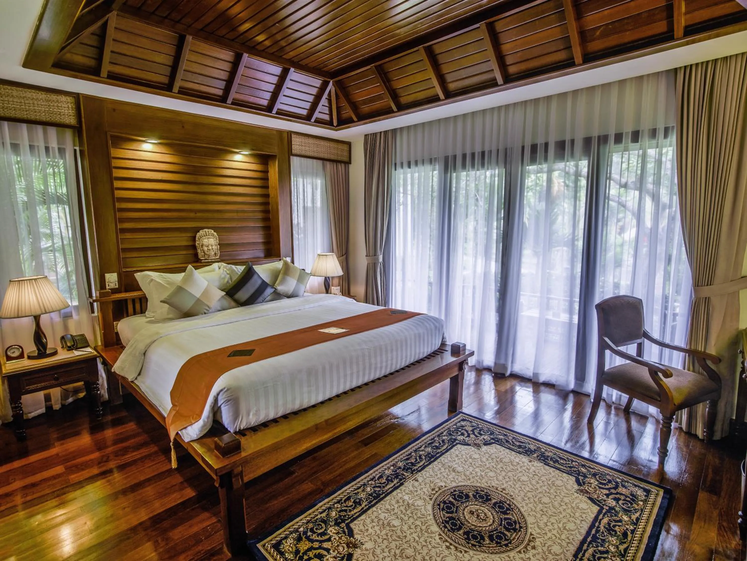 Bedroom, Bed in Palace Residence & Villa Siem Reap