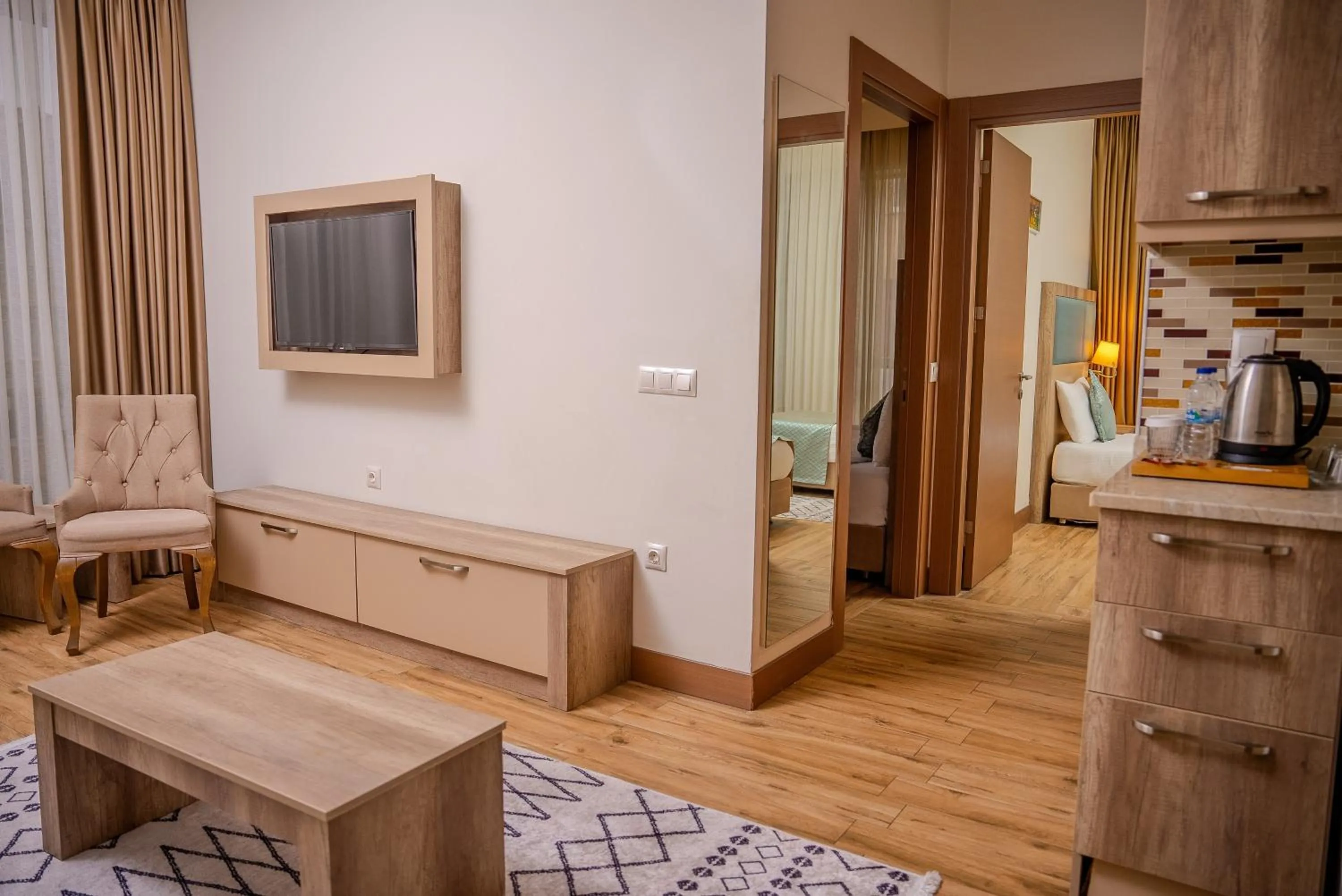 Living room in Mari Suites Hotel