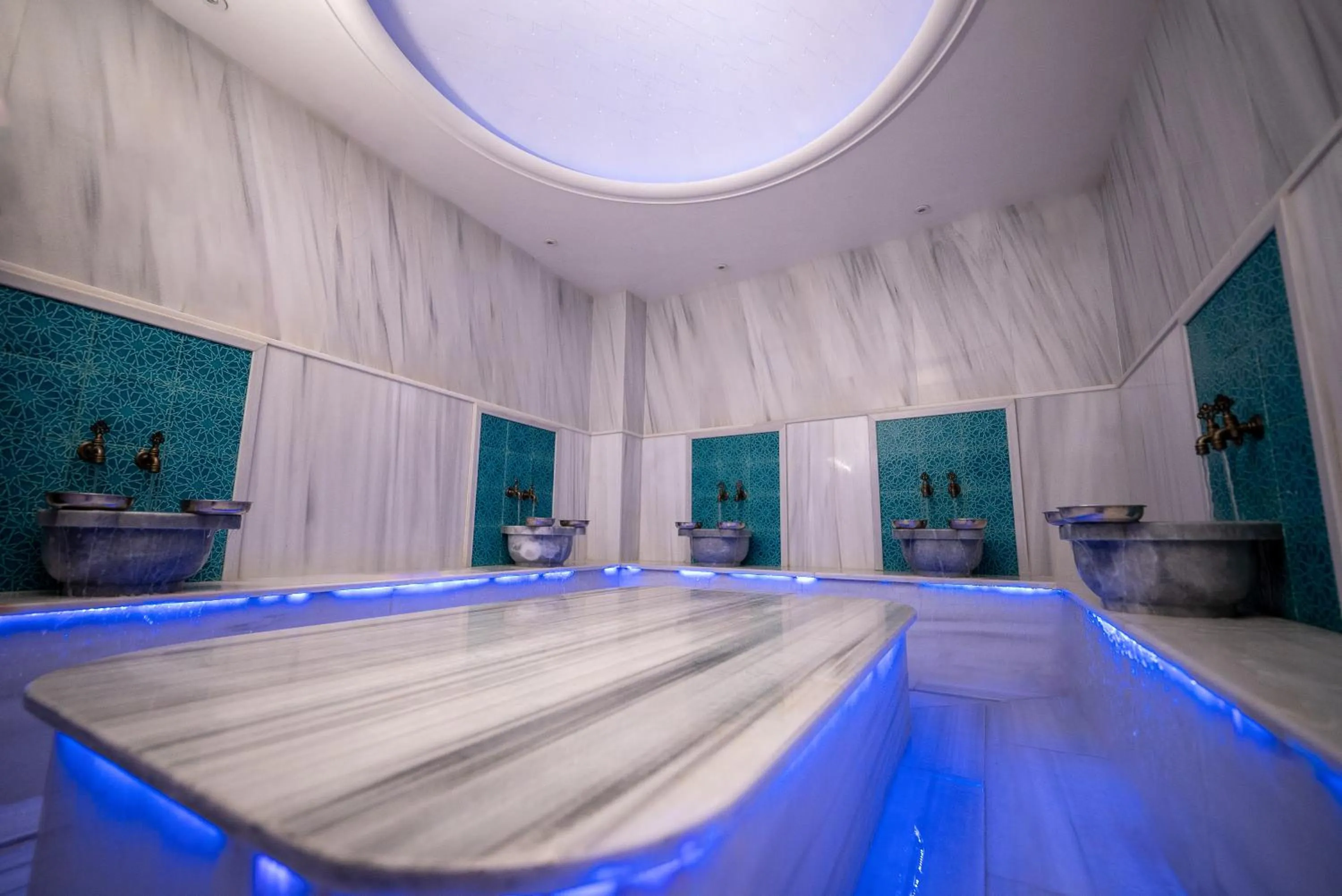 Sauna in Mari Suites Hotel