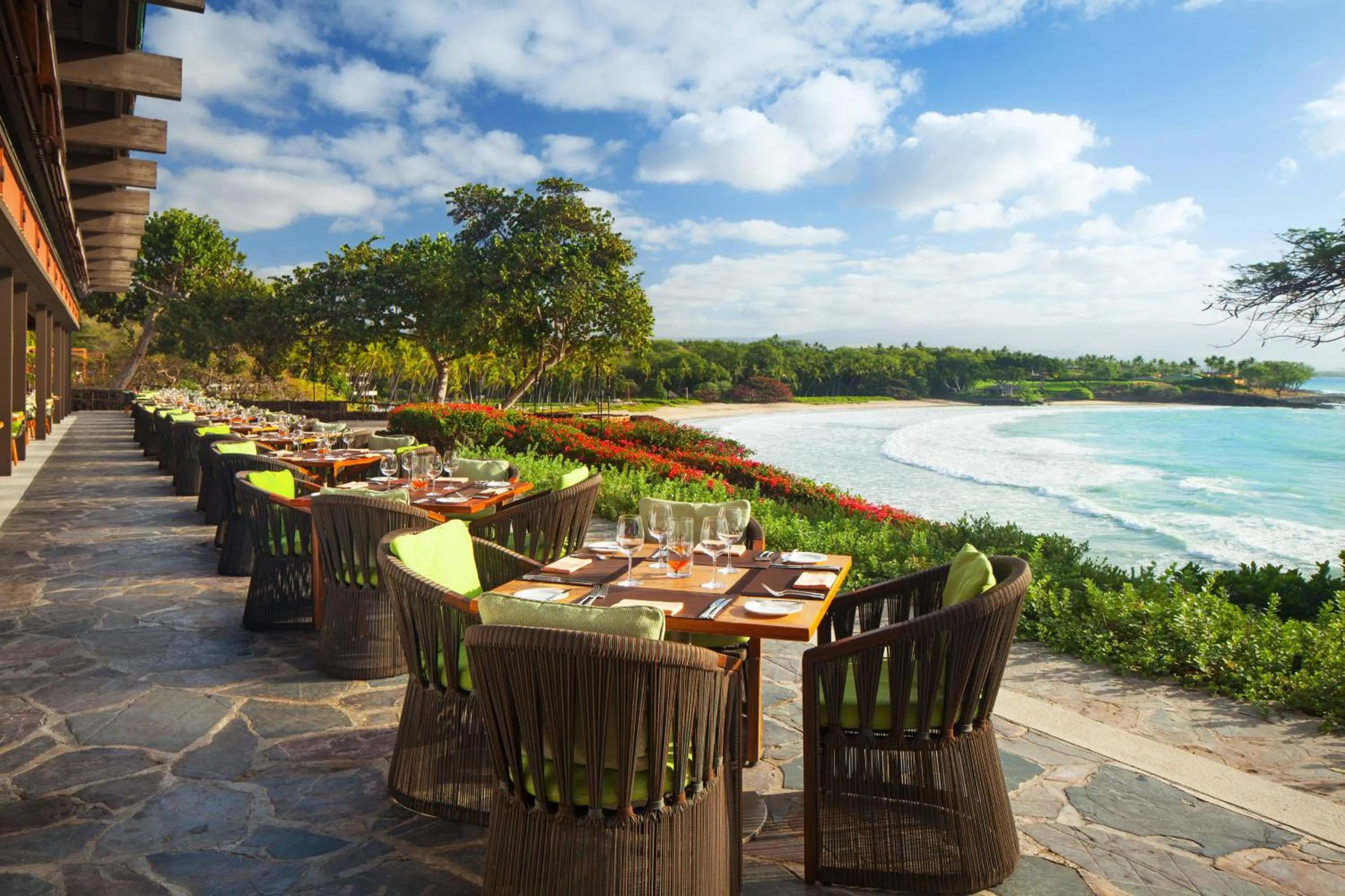 Restaurant/places to eat in Mauna Kea Beach Hotel, Autograph Collection