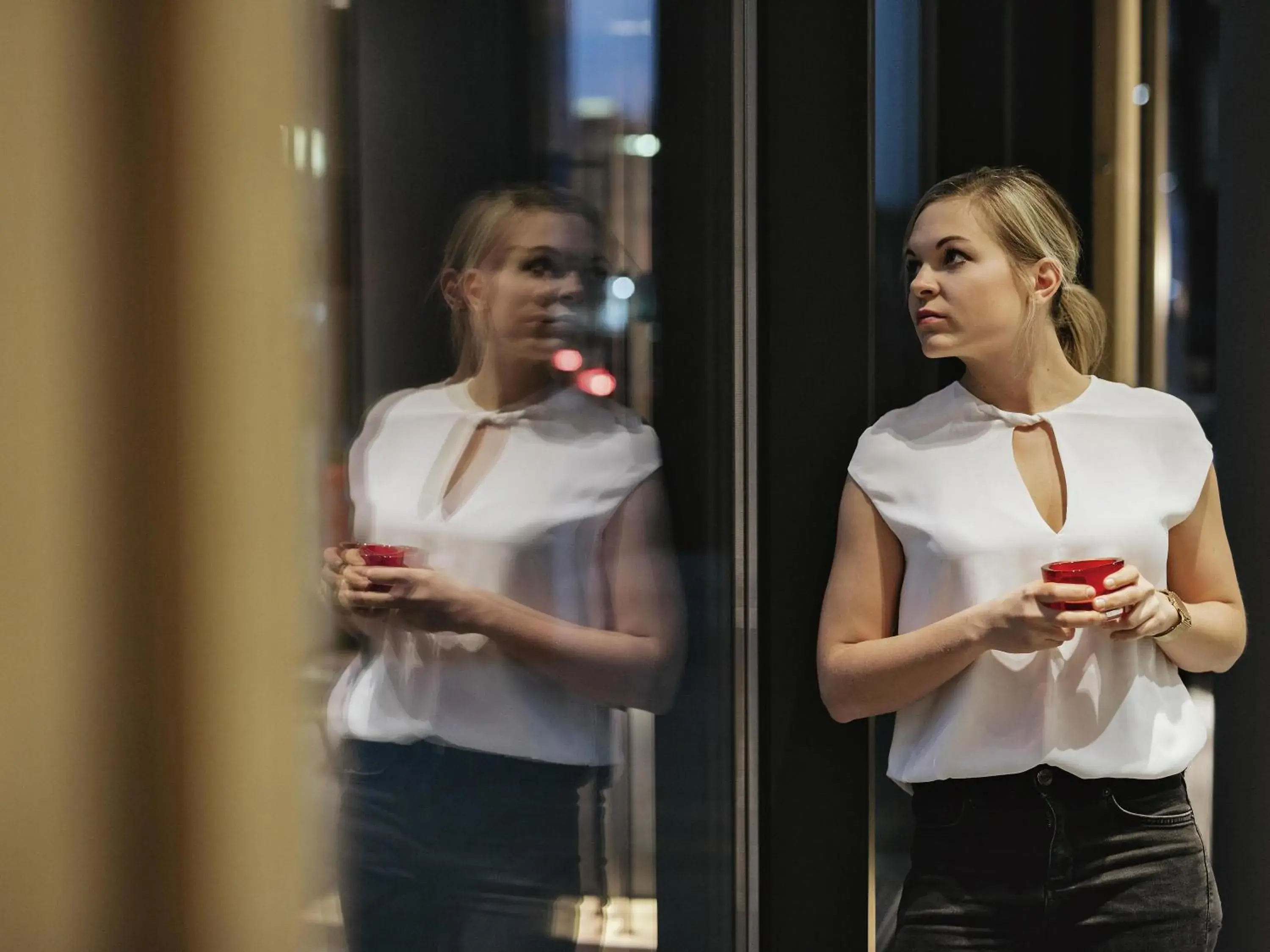 Lounge or bar in ibis Delémont Lounge or bar in ibis Delémont