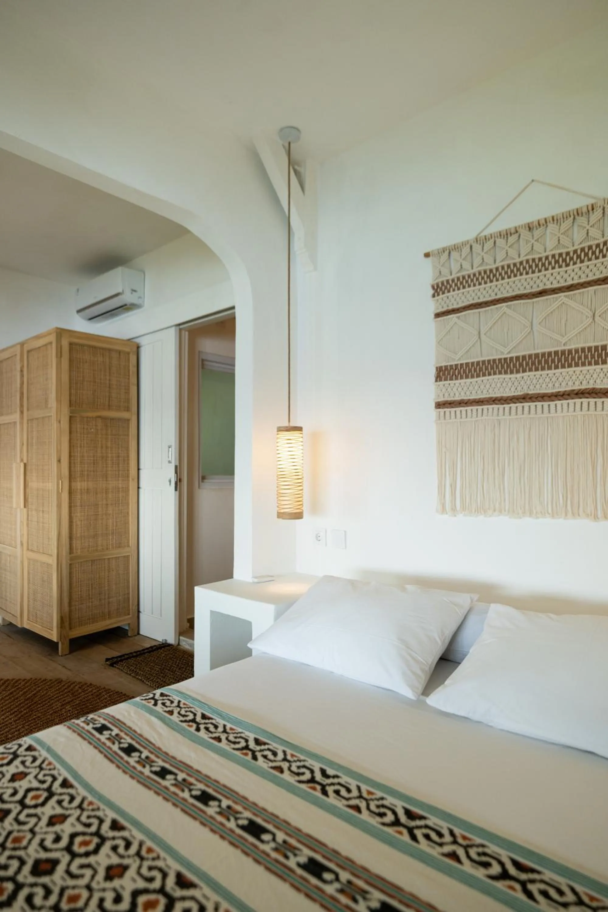 Bed in Bingin Beach House