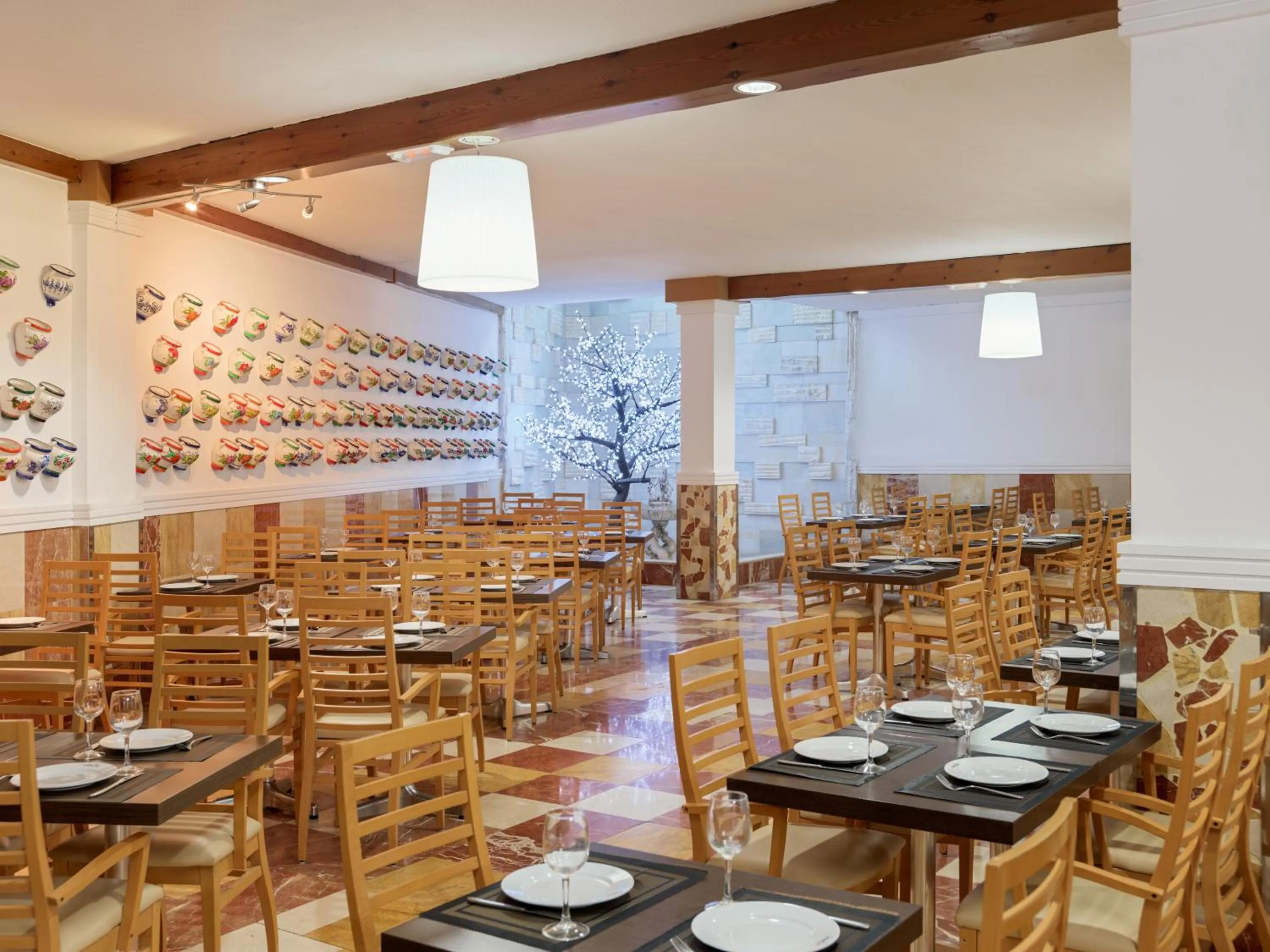 Restaurant/places to eat in Bungalows Vistaflor