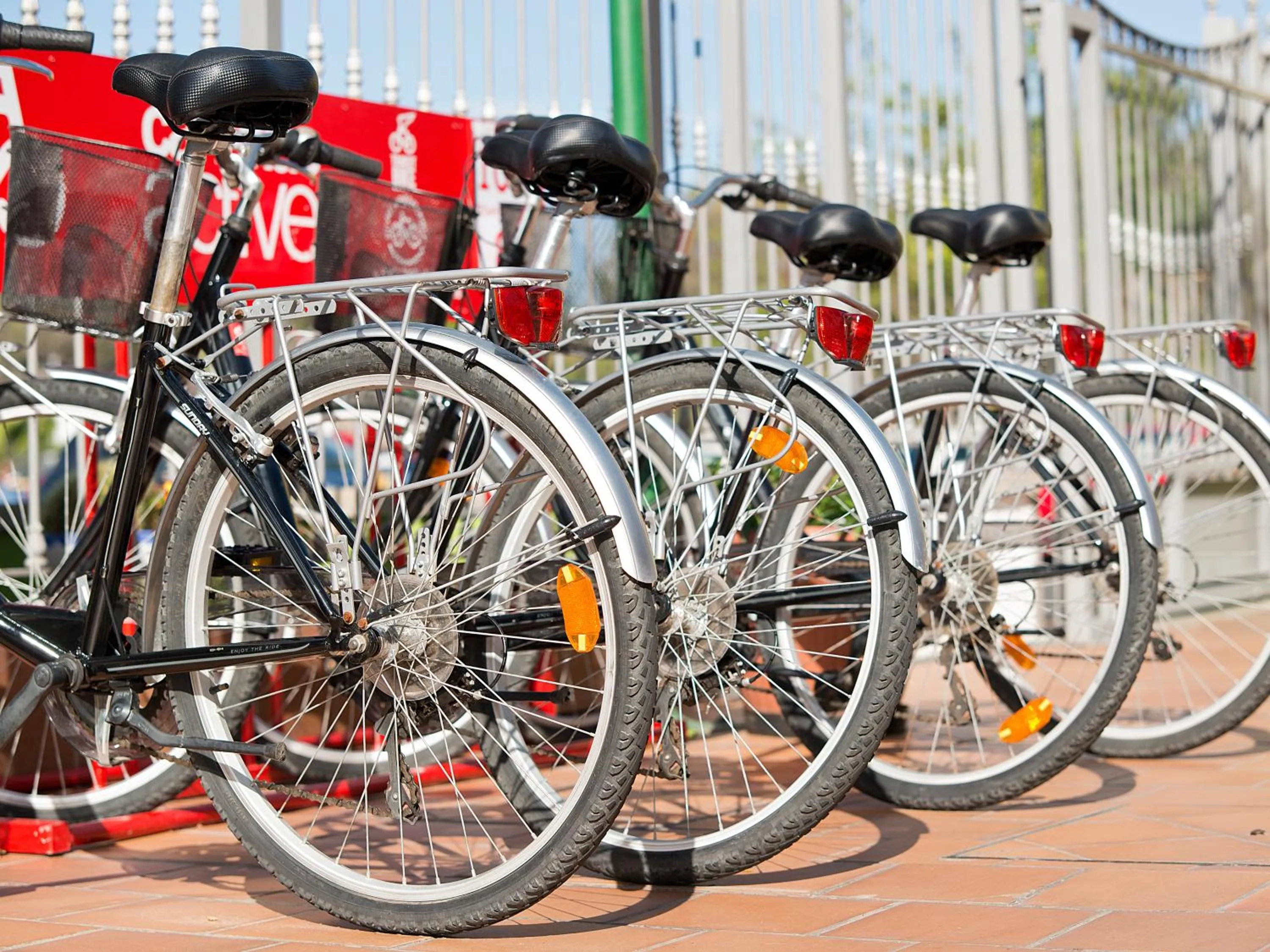 Cycling in Bungalows Vistaflor