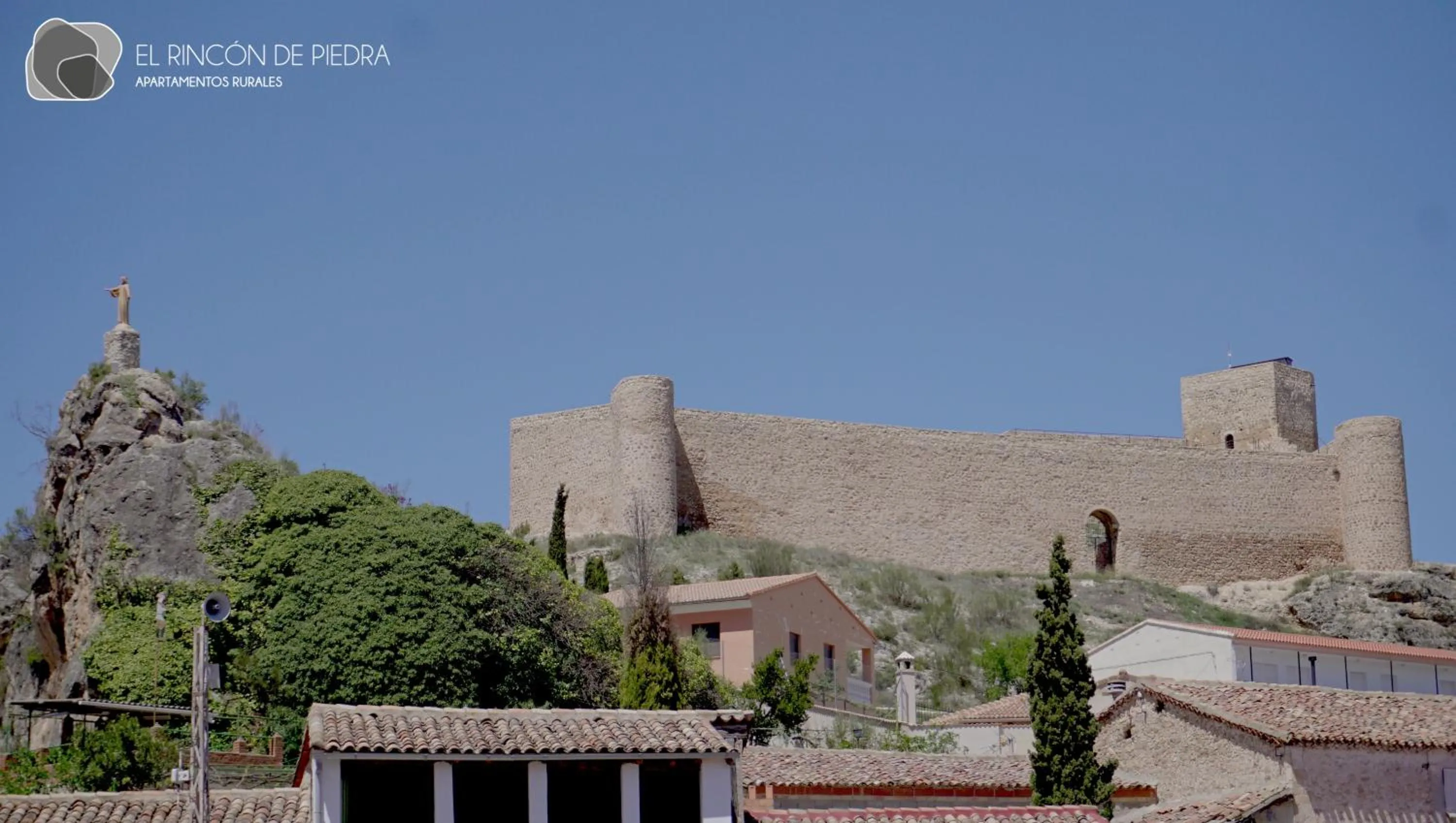 Nearby landmark in El Rincon de Piedra