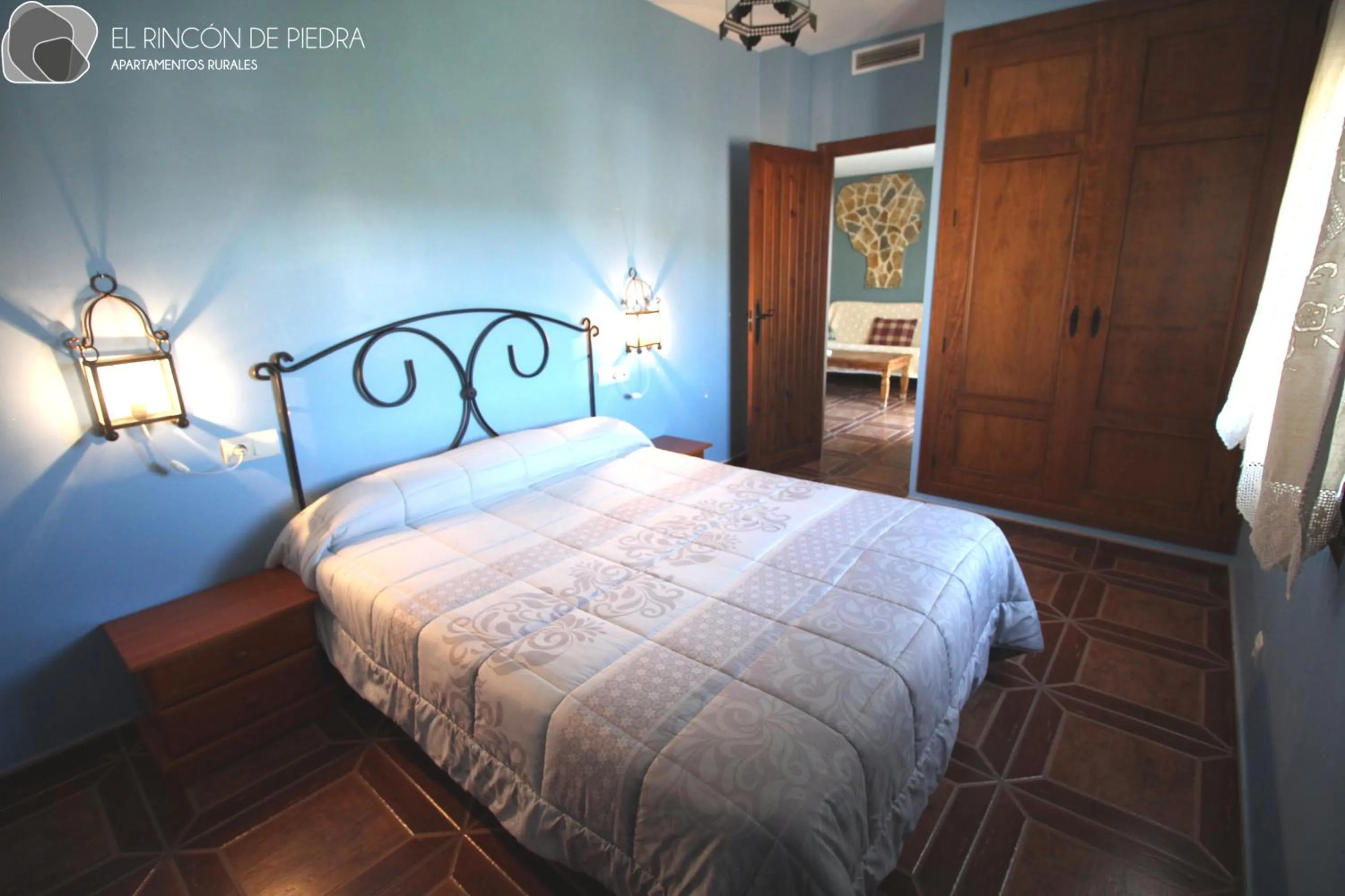 Photo of the whole room, Bed in El Rincon de Piedra
