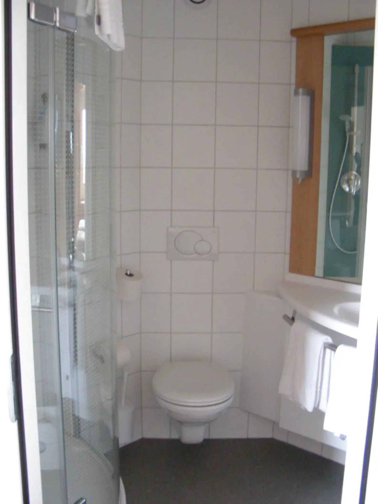 Bathroom in ibis Bulle - La Gruyère Swiss Bike Hotel Bathroom in ibis Bulle - La Gruyère Swiss Bike Hotel