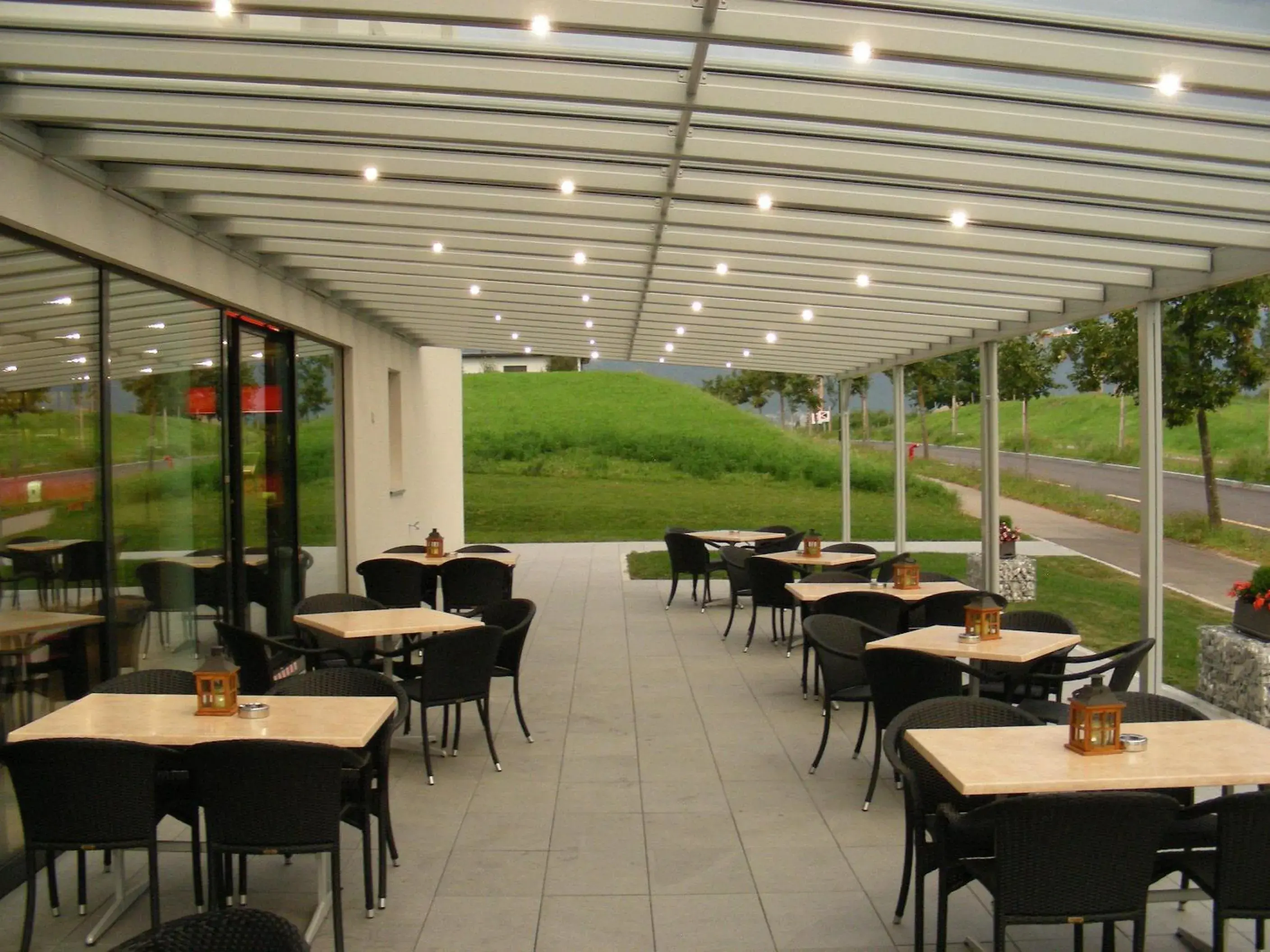 Restaurant/places to eat in ibis Bulle - La Gruyère Swiss Bike Hotel Restaurant/places to eat in ibis Bulle - La Gruyère Swiss Bike Hotel