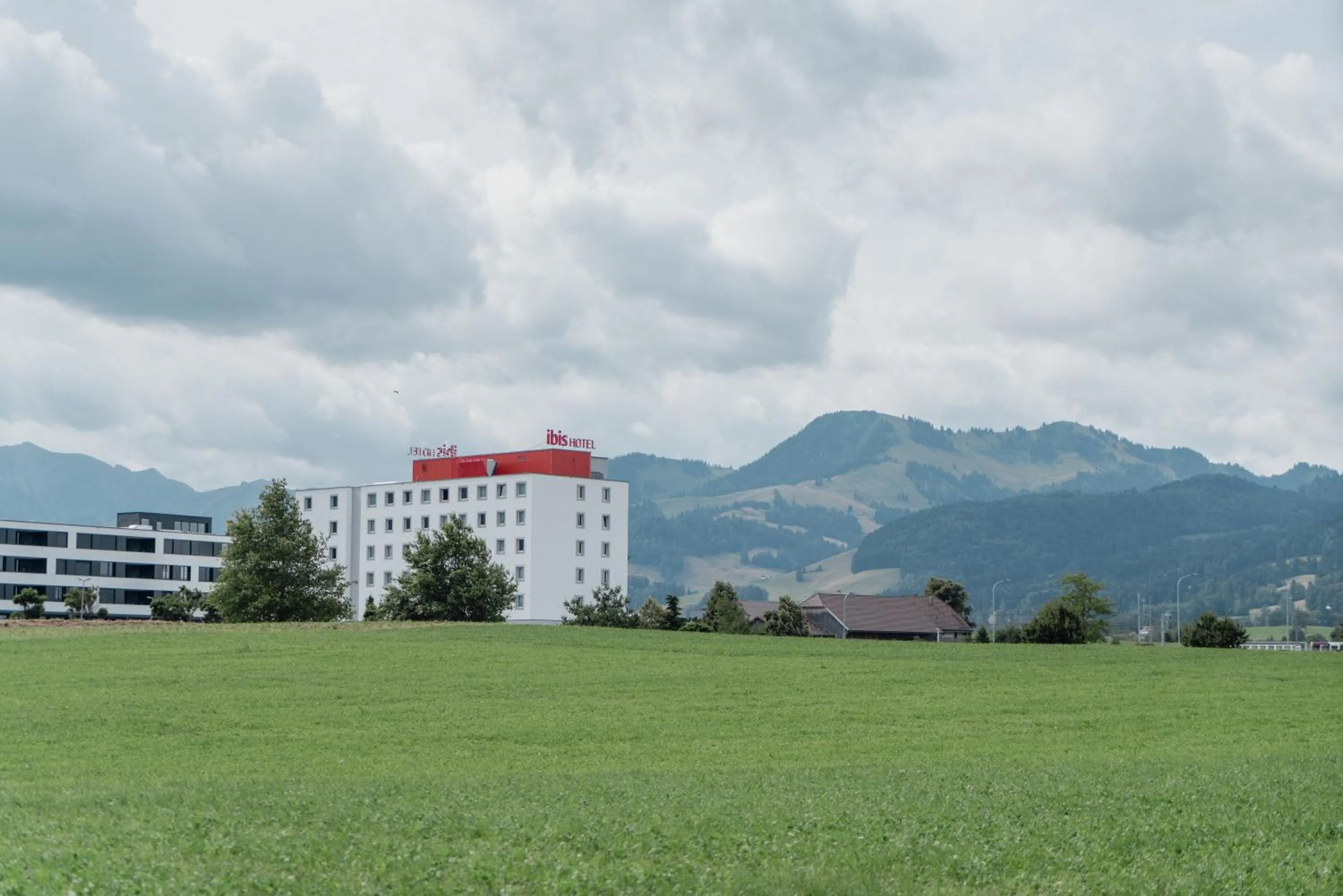 Property building in ibis Bulle - La Gruyère Swiss Bike Hotel