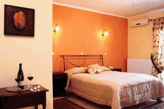 Bed in Asteras Hotel