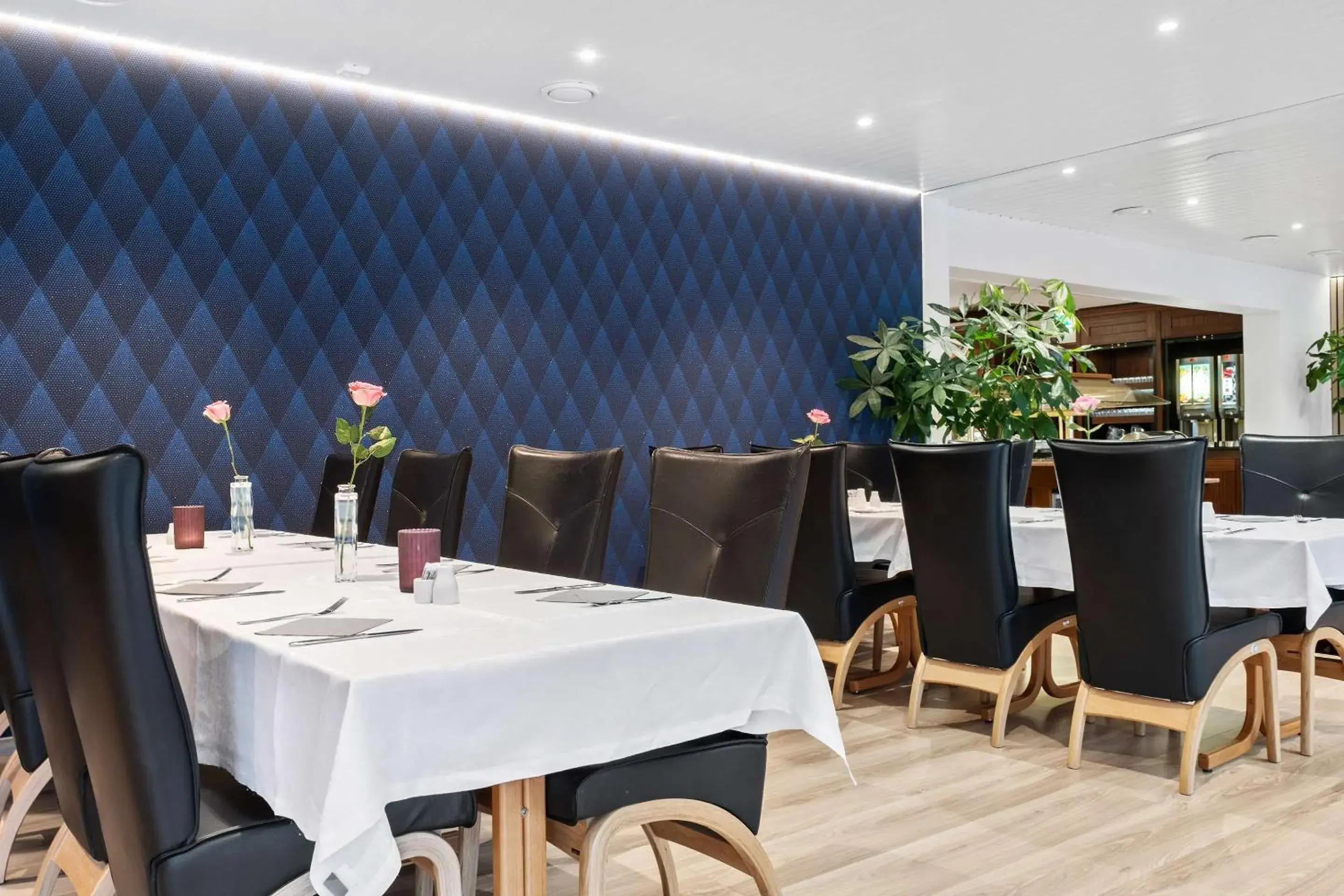 Restaurant/places to eat in Best Western Laegreid Hotell Restaurant/places to eat in Best Western Laegreid Hotell