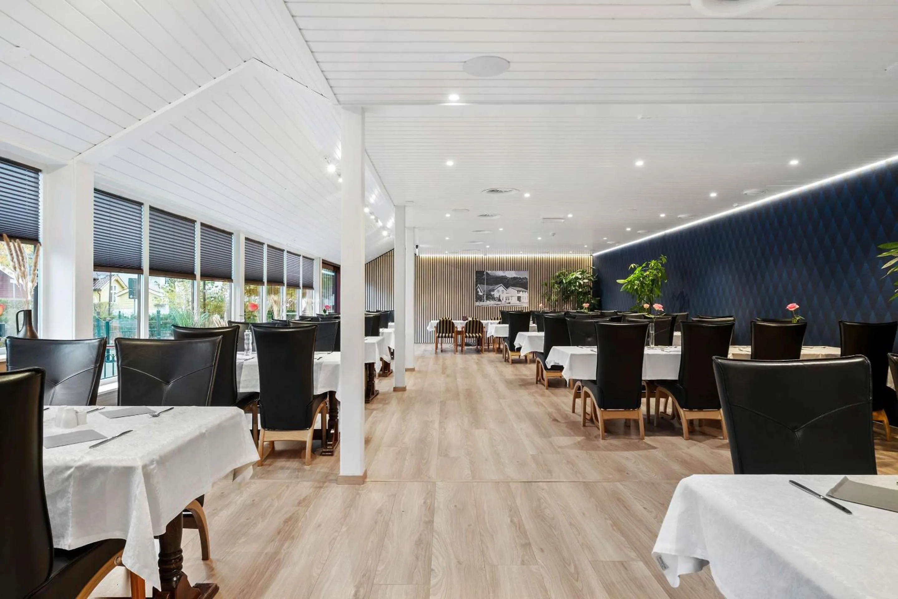 Restaurant/places to eat in Best Western Laegreid Hotell