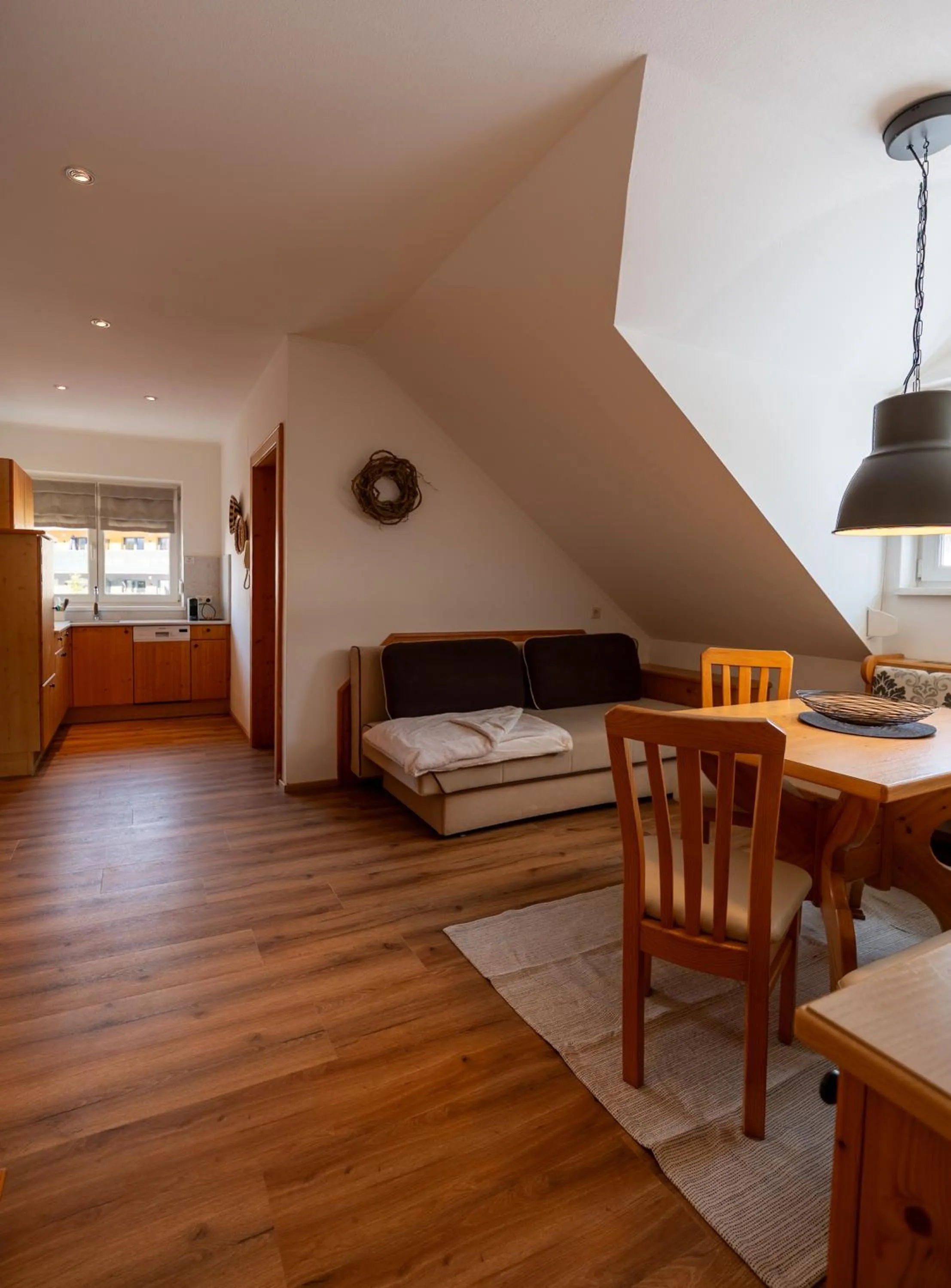 Communal lounge/ TV room, Bed in Bosek`s