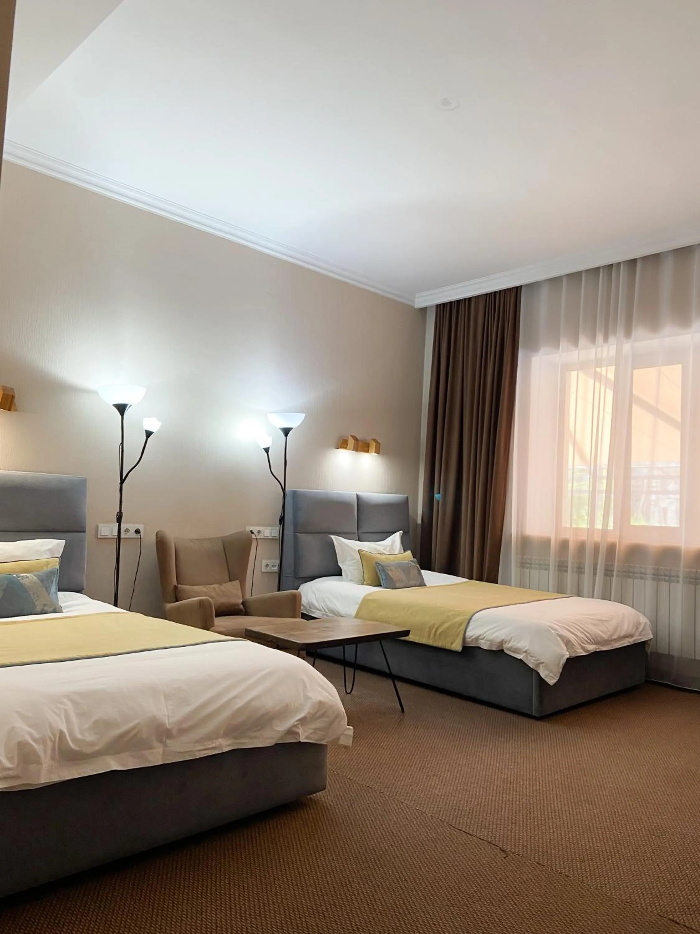 Bedroom, Bed in Keremet Hotel