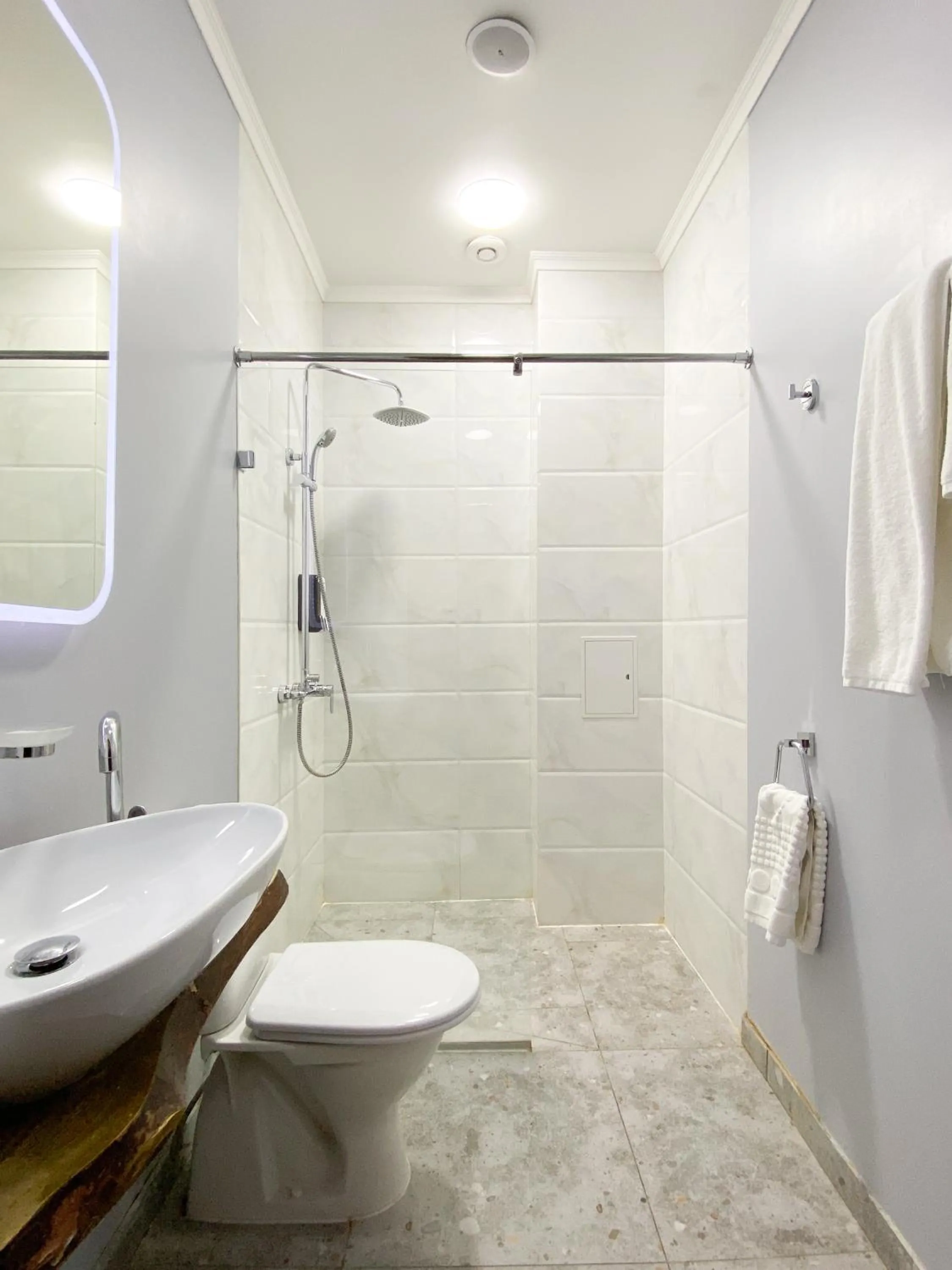 Shower in Keremet Hotel