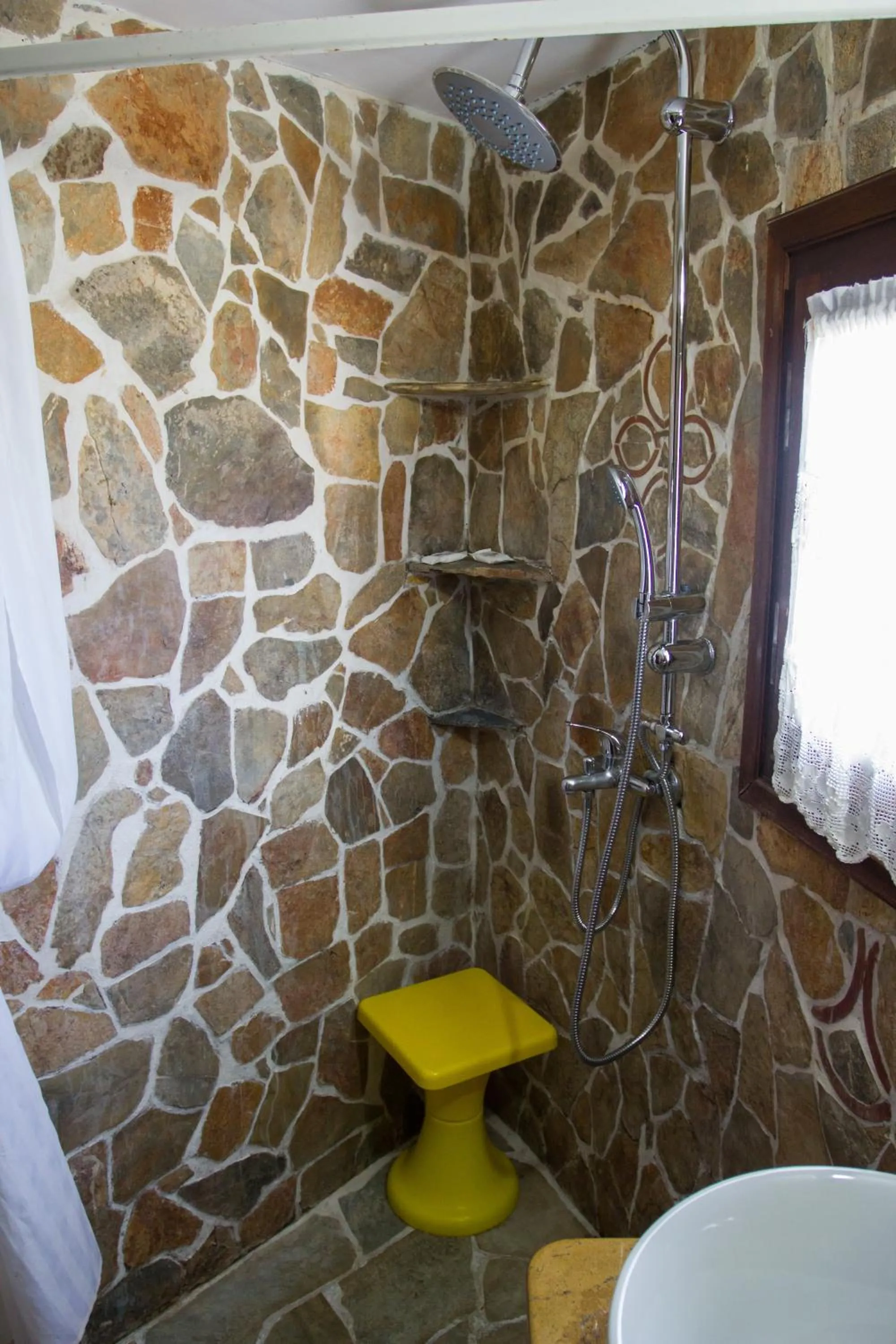 Shower in Villa Mantalena