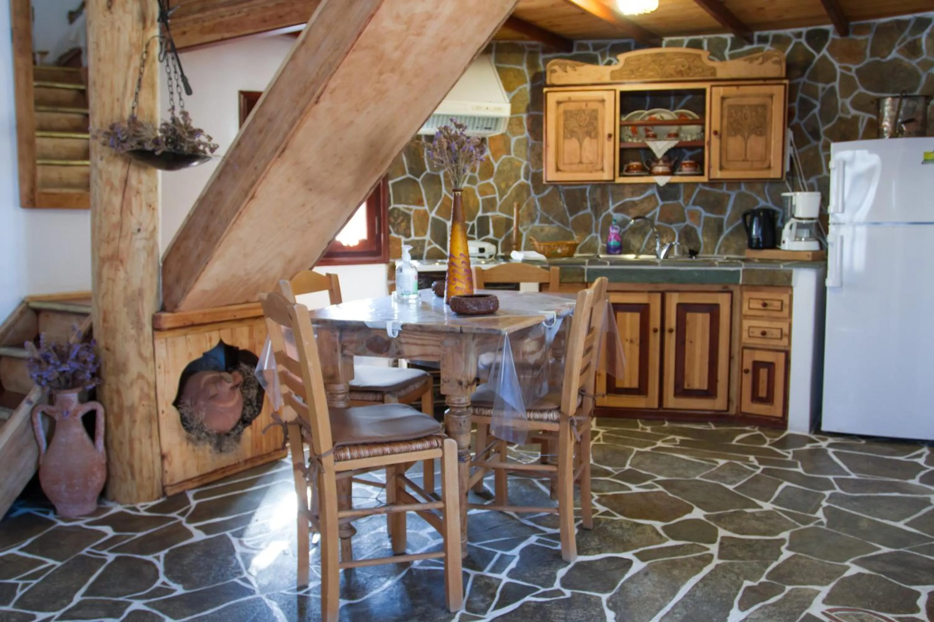Dining area in Villa Mantalena