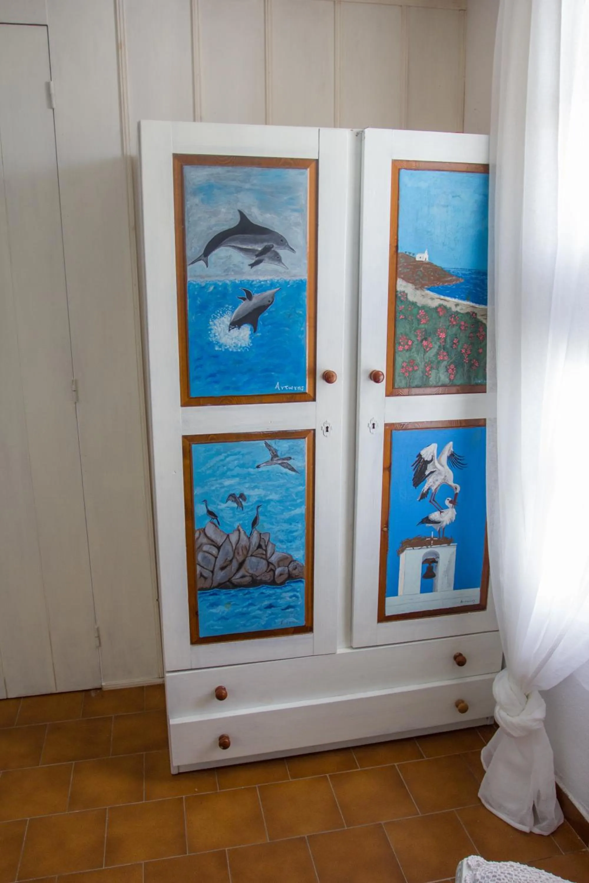 wardrobe in Villa Mantalena