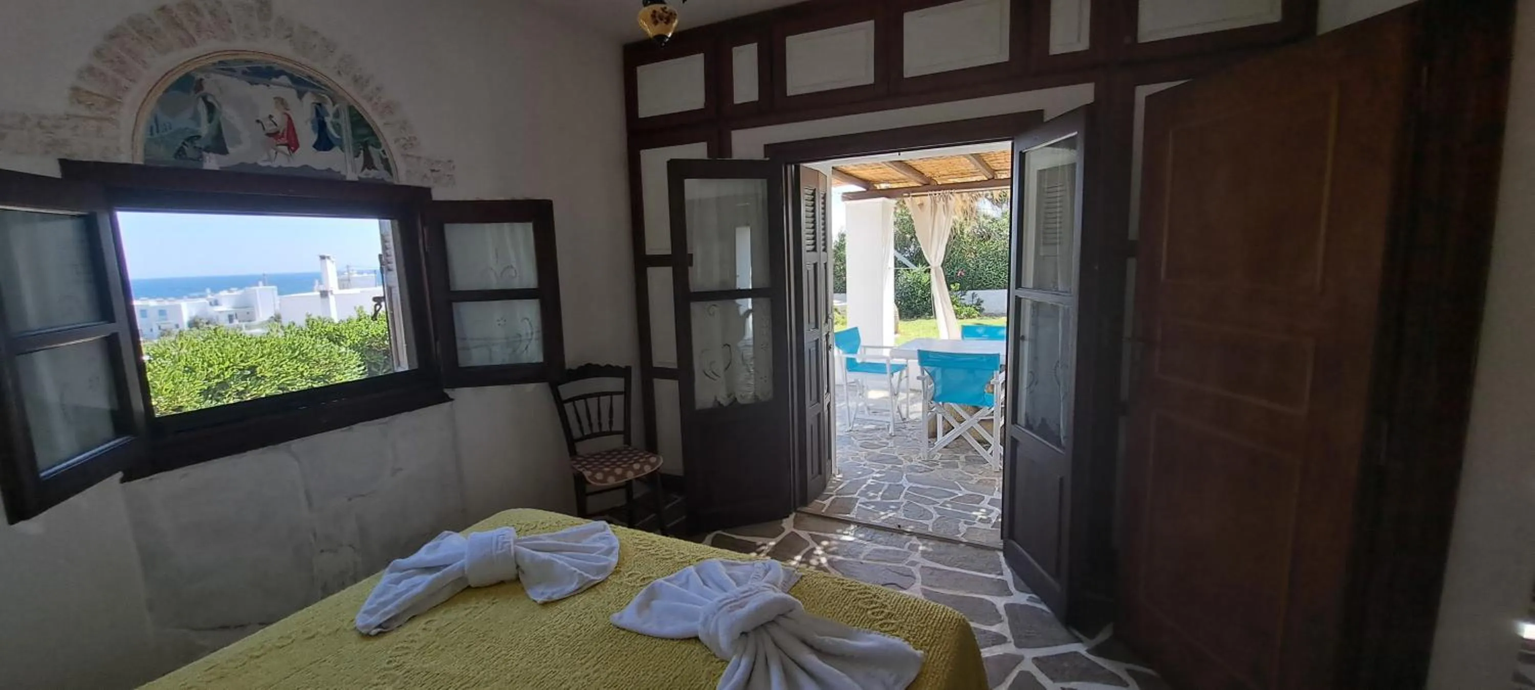 Bedroom, Bed in Villa Mantalena