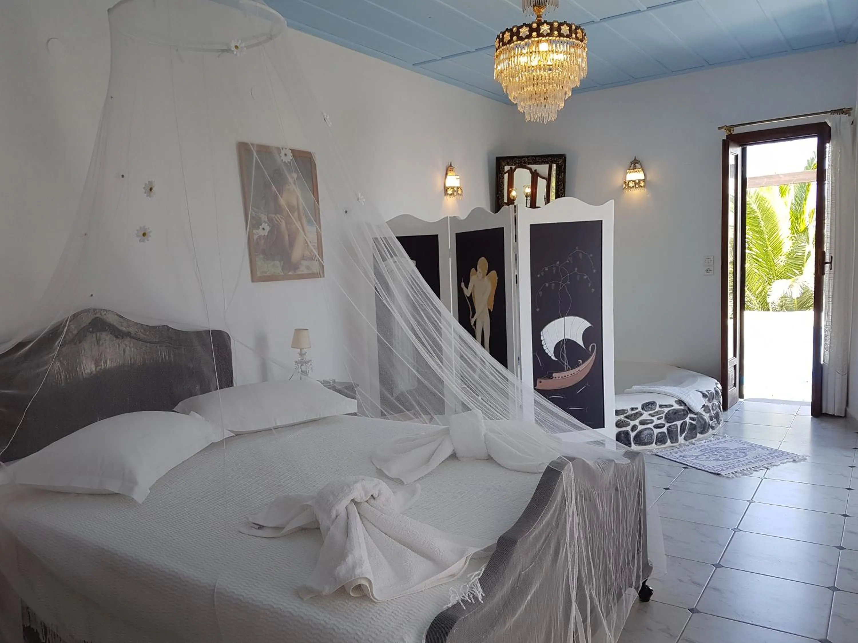 Bed in Villa Mantalena