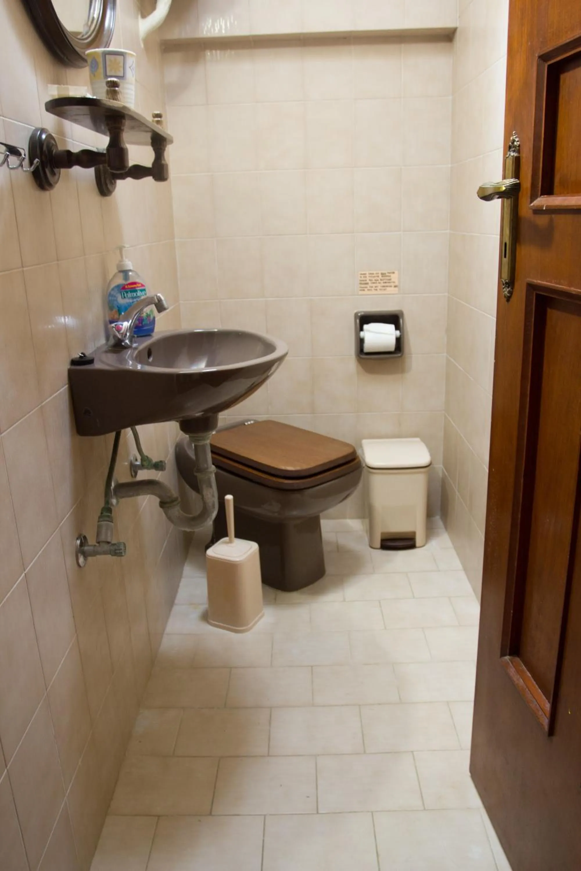 Toilet in Villa Mantalena