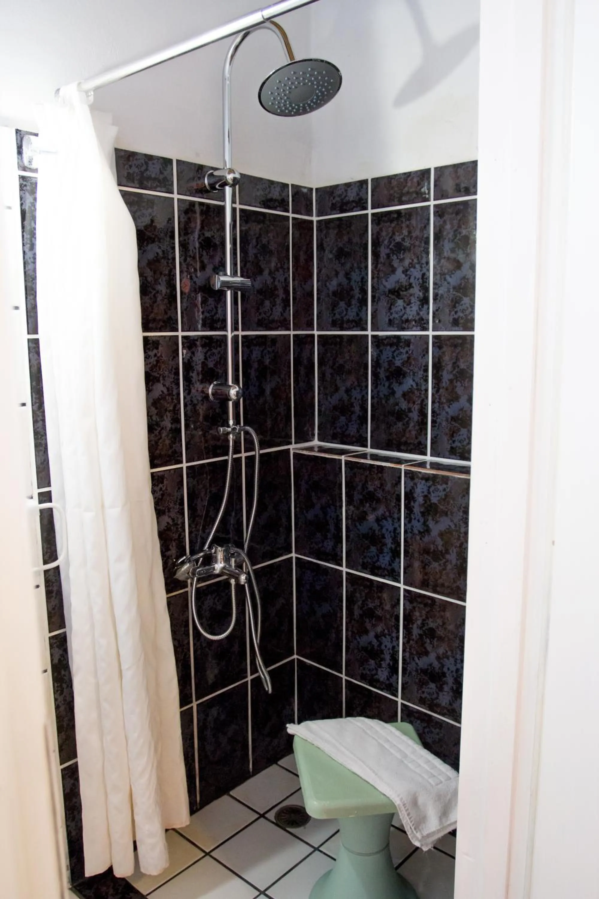 Shower in Villa Mantalena