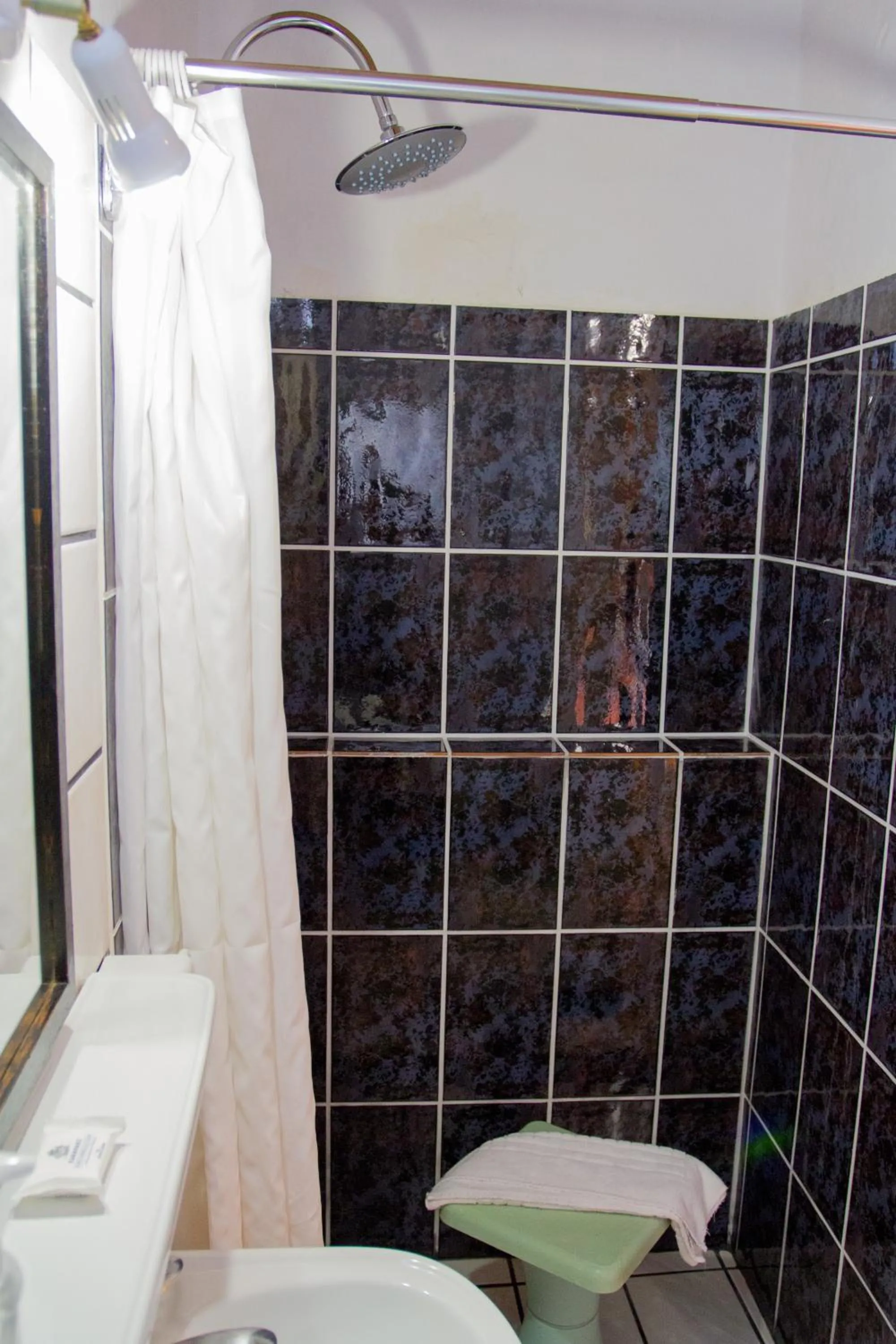 Shower in Villa Mantalena